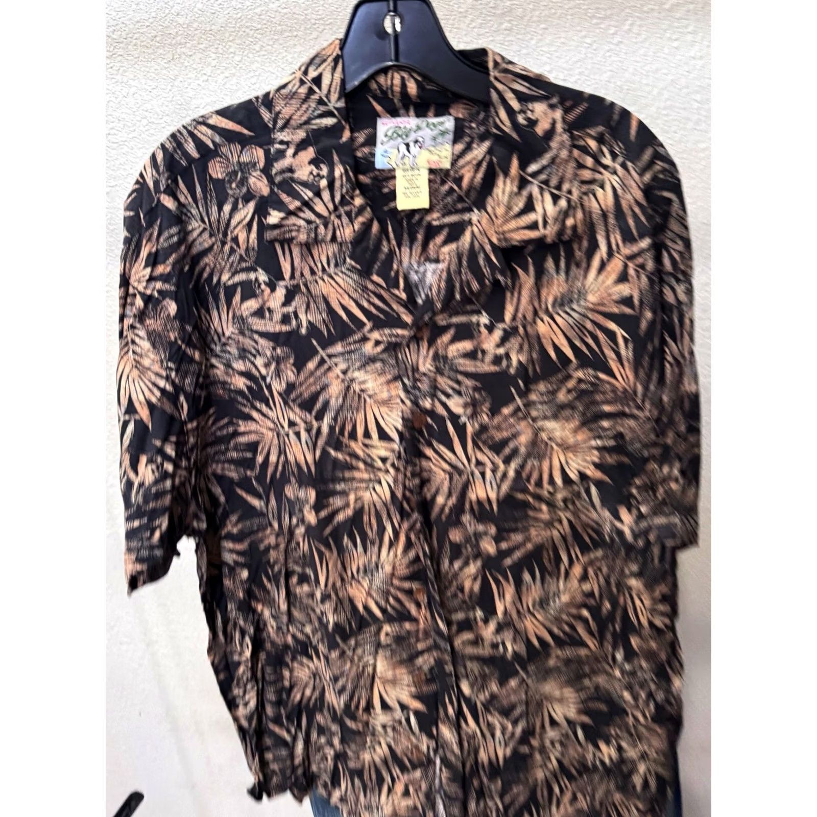 Big Dogs Big Dogs Shirt Short Sleeve Button Up M Rayon Floral Pocket Multicolor Mens Size US M / EU 48-50 / 2 - 3 Thumbnail