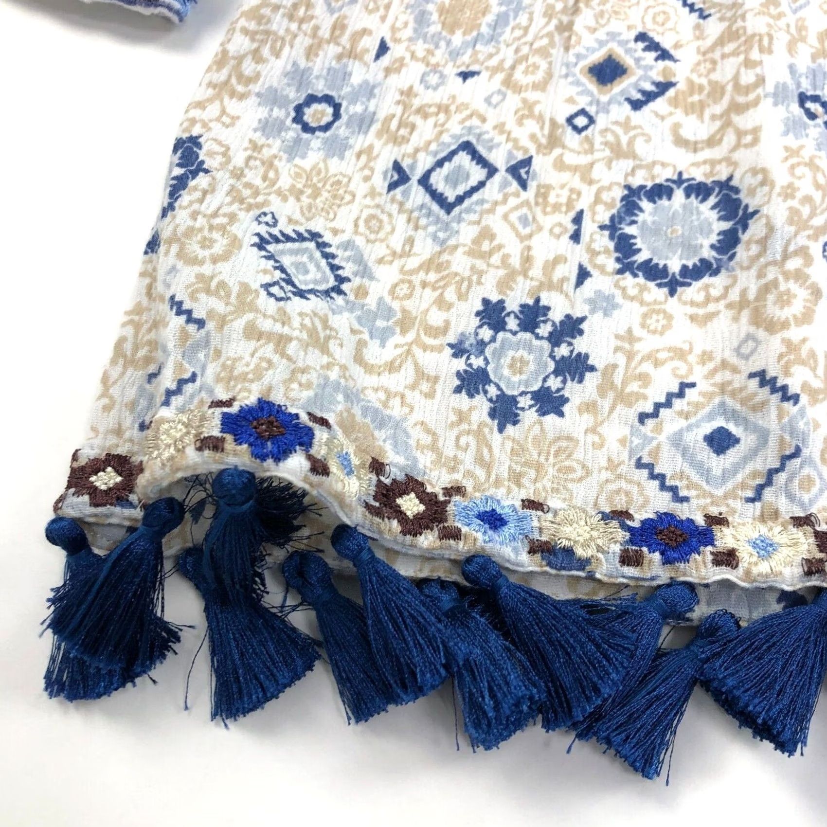 J. Jill J.Jill Blouse Shirt Tassel Boho Flowy All Over Print Button Top Pullover V-Neck Boat Neck MINT Multicolor Geometric Satin Size M / US 6-8 / IT 42-44 - 6 Thumbnail
