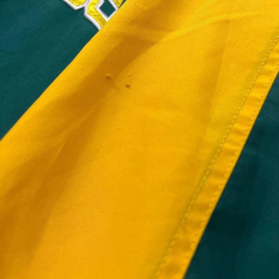 G-III × Vintage Oakland Athletics Windbreaker Jacket Men Pullover V-Neck M Size US M / EU 48-50 / 2 - 4 Thumbnail