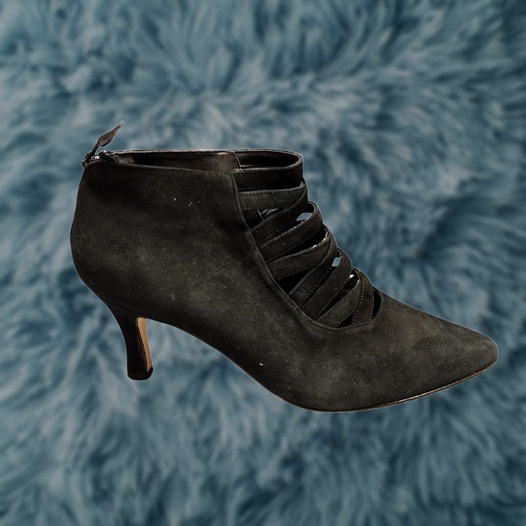 Vintage Jasmine Pump Heel Womens Size 7 Black Leather Pointed Toe Back Zipper Pump Size US 7 / IT 37 - 1 Thumbnail