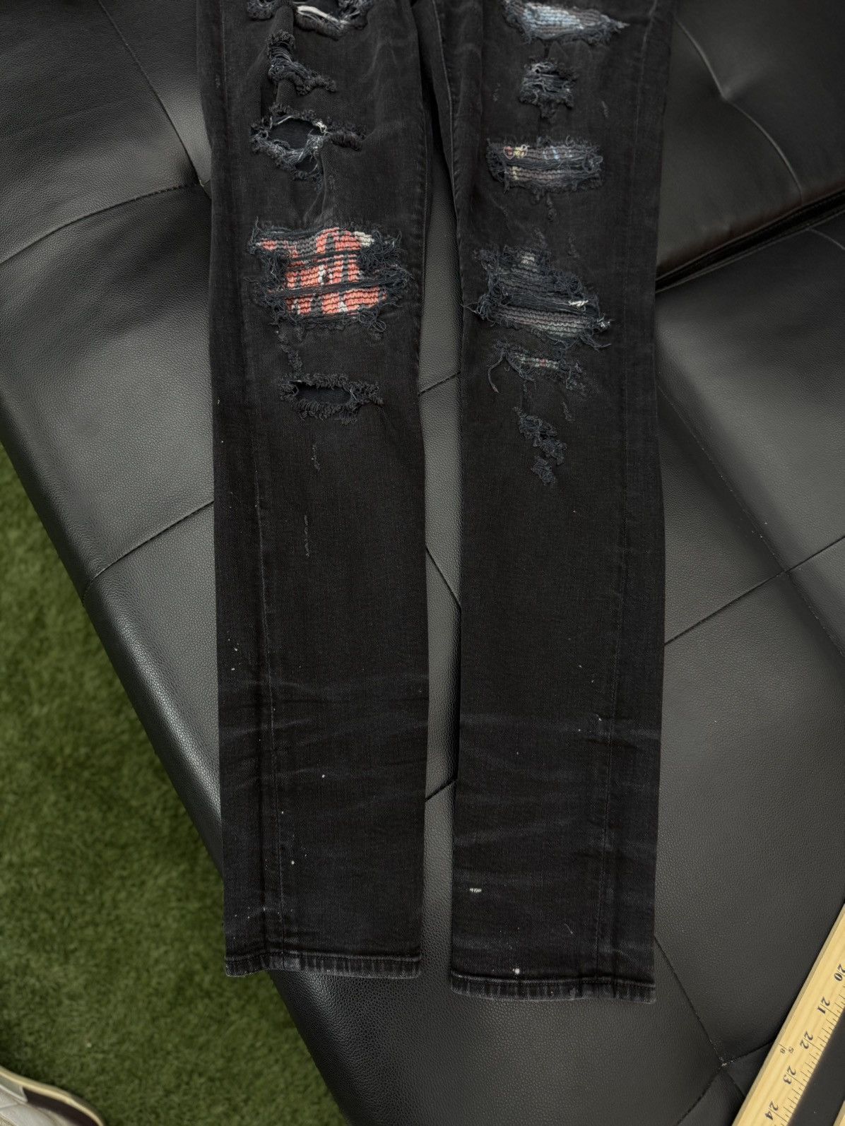 Amiri Amiri Jeans Black Colorful Patch Size 33 🧼 Size US 33 - 5 Thumbnail