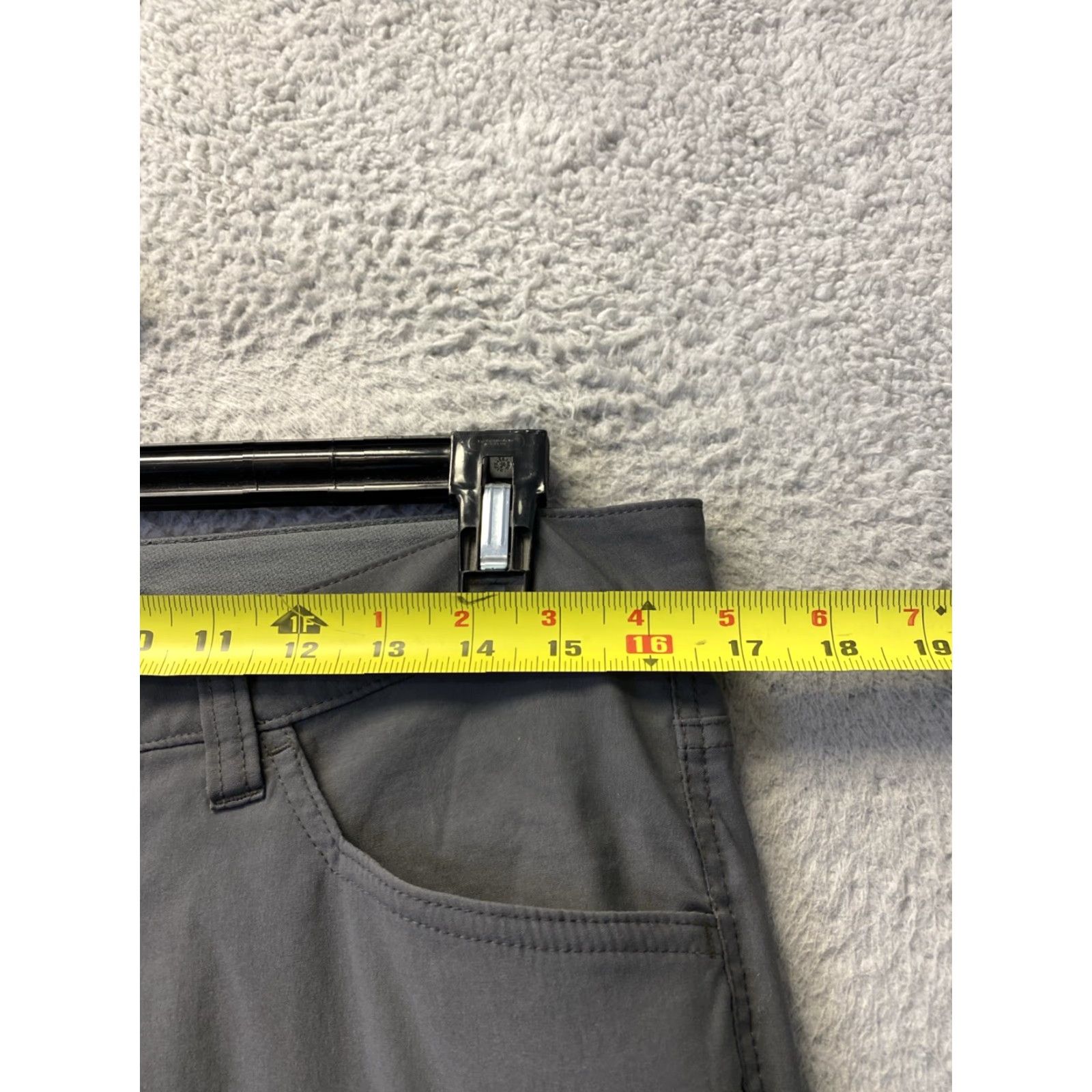 Eddie Bauer Eddie Bauer Stretch Pants Mens 32x32 Dark Gray Chino Straight Regular 5-Pocket Travel Hiking Casual Logo Zipper Front Flat Size US 32 / EU 48 - 4 Thumbnail