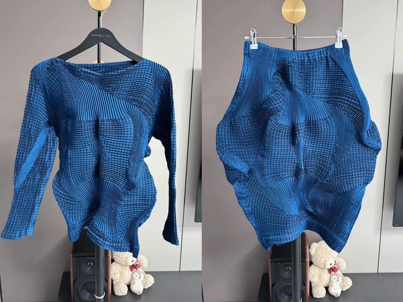 Issey Miyake Blue Pleated Top Skirt Set - dmc