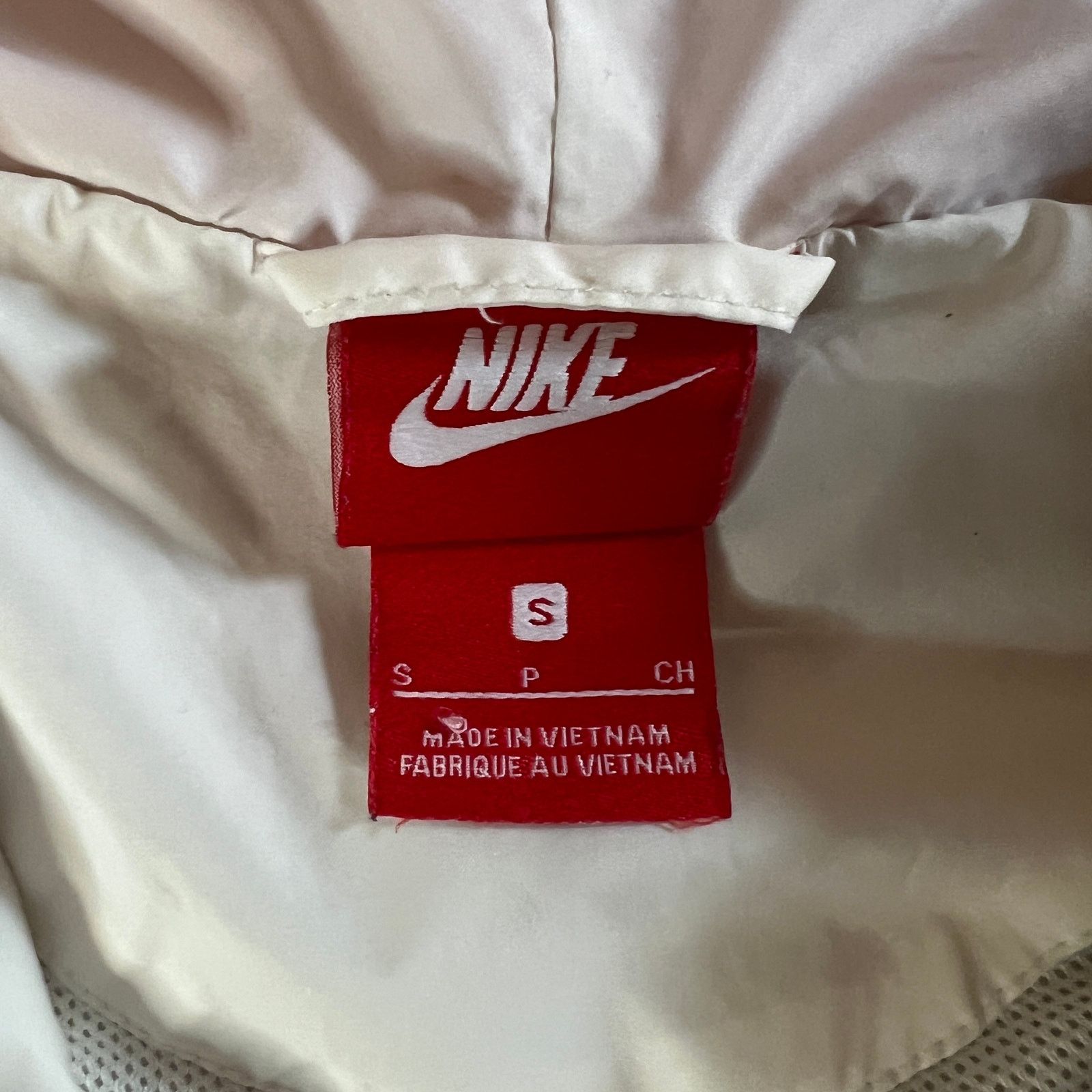 Nike Nike Windrunner Hooded Windbreaker Jacket Red White Size S / US 4 / IT 40 - 4 Thumbnail
