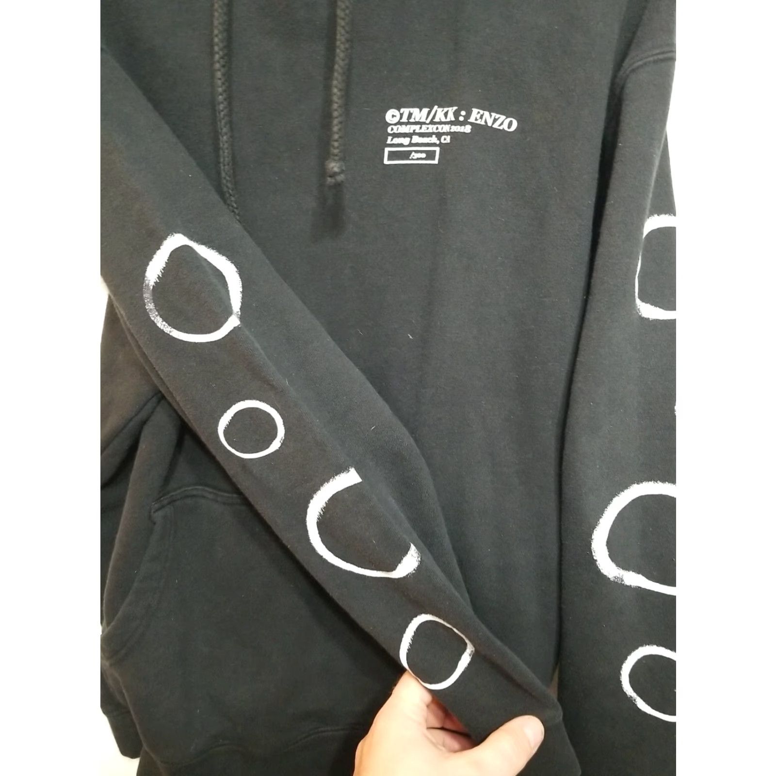 Vintage Takashi Murakami ComplexCon 2018 CREW Hoodie Art L Black Mens Pullover Hooded Graphic Print Large Size US L / EU 52-54 / 3 - 4 Thumbnail