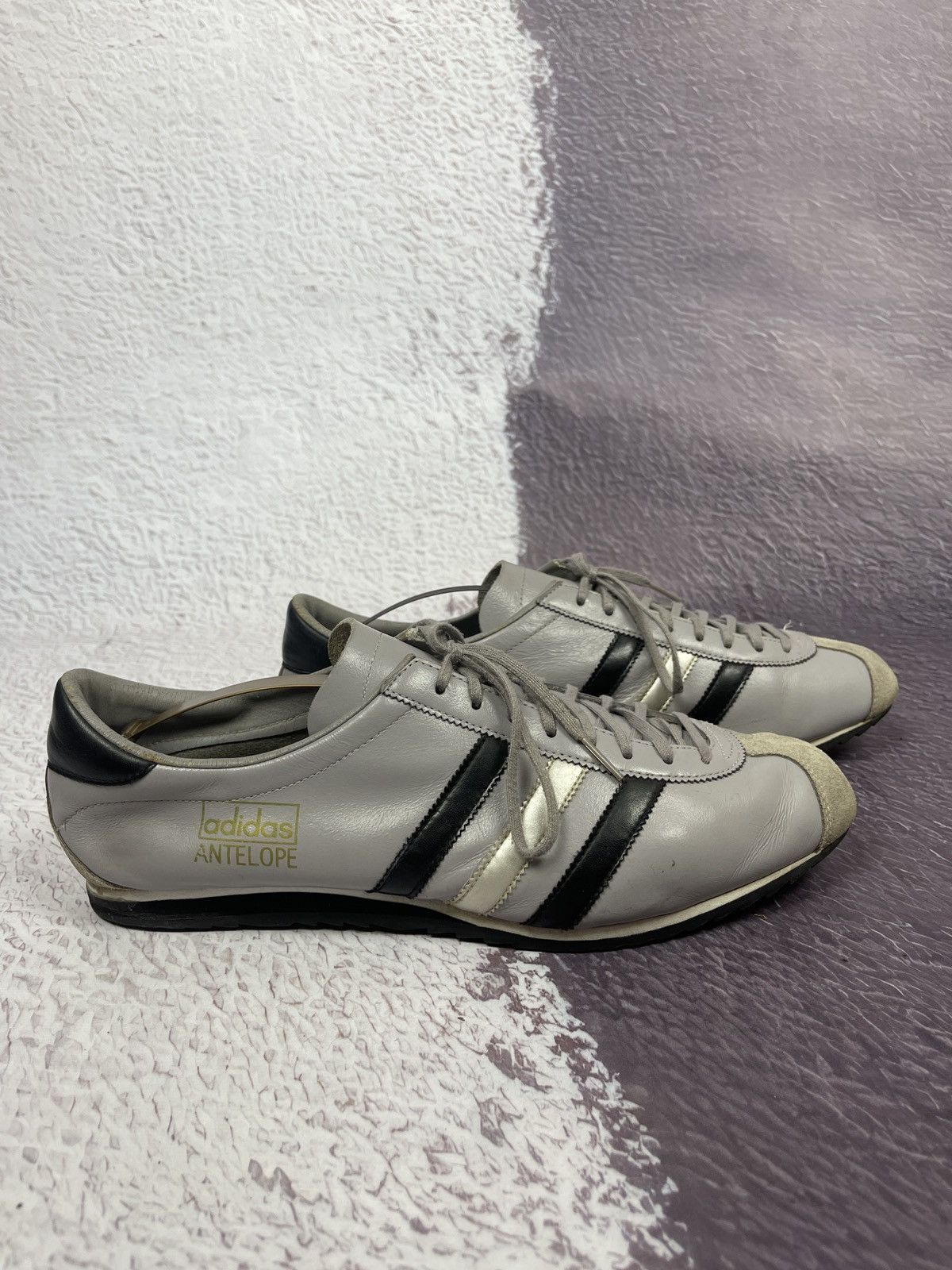 adidas gazelle silver green womens adidas Barreda Decode Shoes - Men's - Off White / Gum