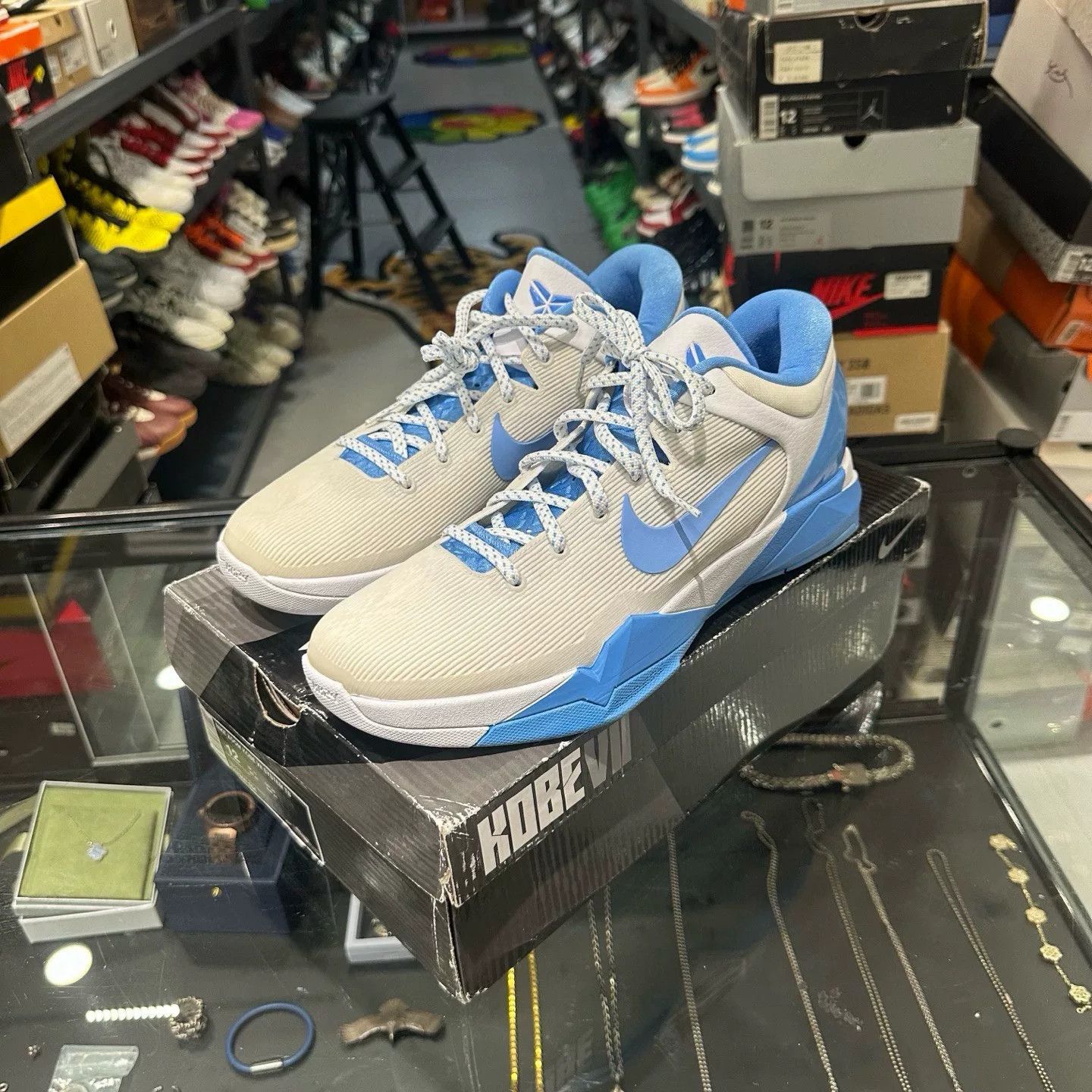Nike Nike Blue Lowtop Sneakers 12 Men Size US 12 / EU 45 - 1 Thumbnail