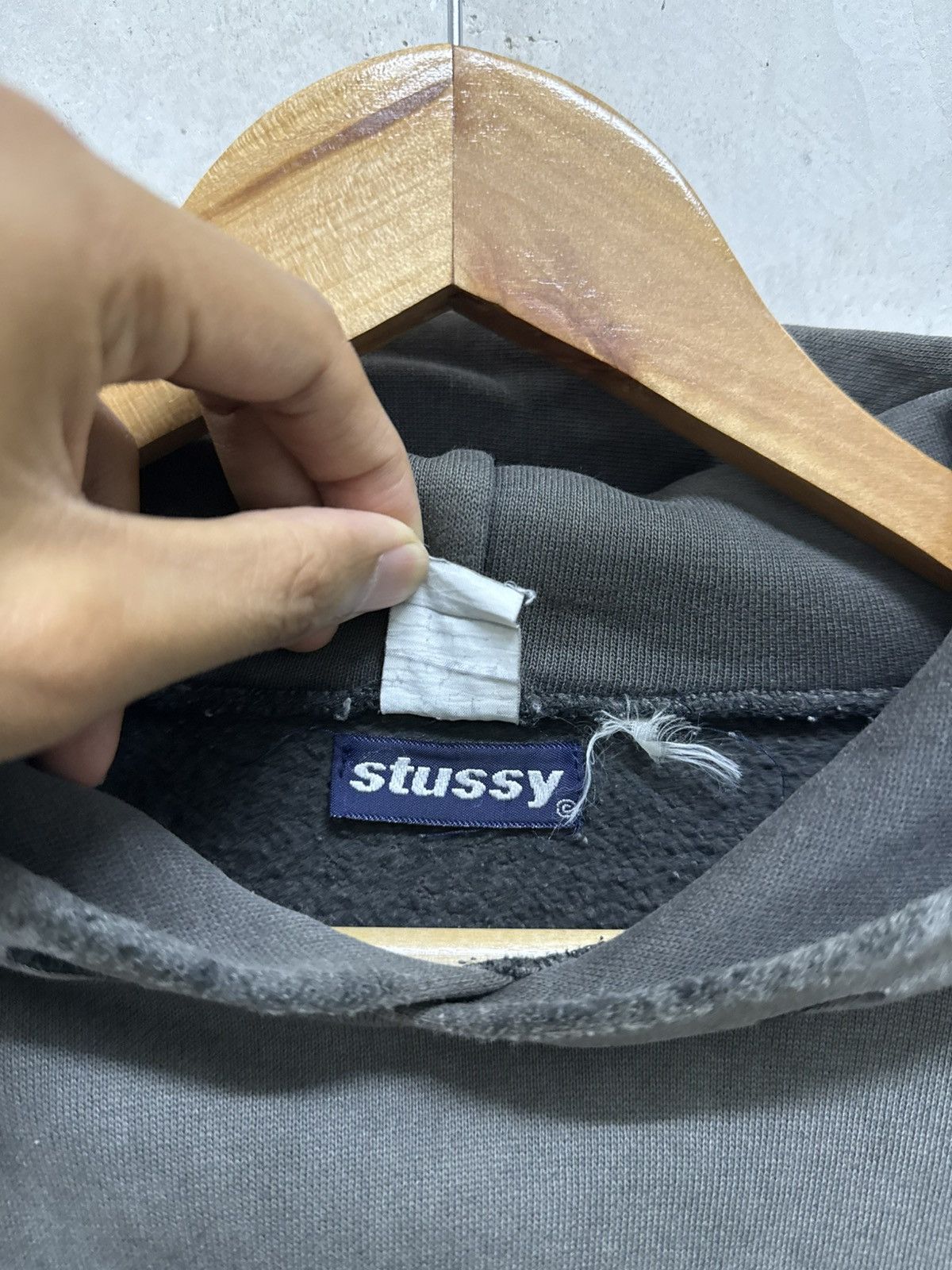 Stussy Vintage 90s Distressed Stussy Sun Faded Hoodie Size US S / EU 44-46 / 1 - 9 Thumbnail
