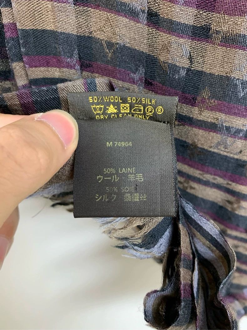 Louis Vuitton Louis Vuitton full of scarves 2501-Nextarrow Size ONE SIZE - 5 Thumbnail