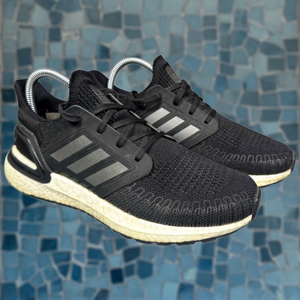 Adidas Adidas Ultraboost 20 Women's 6 Running EG4862 Athletic Performance Gym Workout Sneaker Black 2019 Womens Size US 6 / IT 36 - 1 Thumbnail