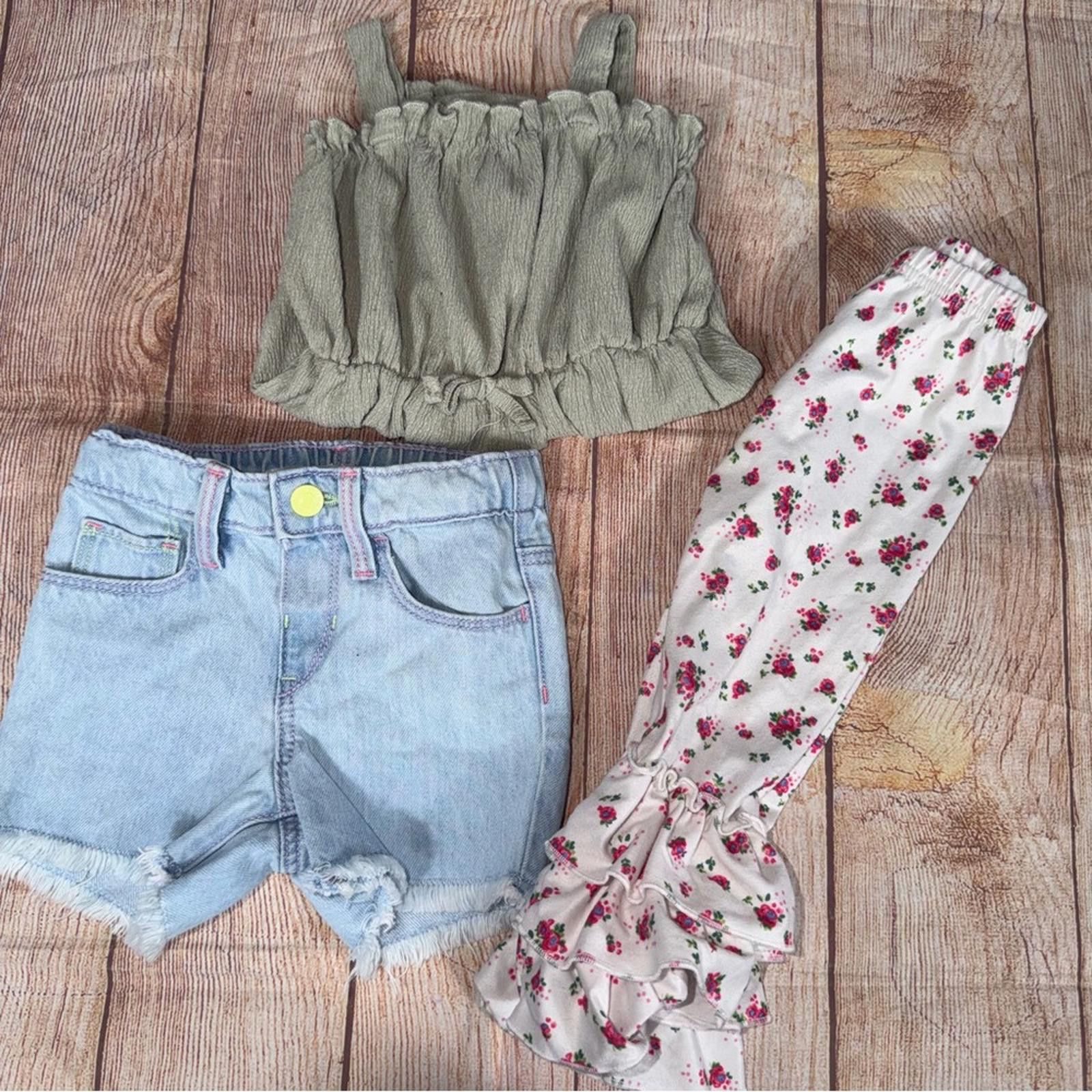 Other 12-18 Month Girls Summer Bundle Size ONE SIZE - 1 Thumbnail