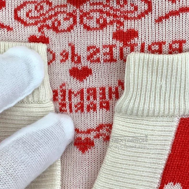 Hermes Hermes Red Cashmere Heart Shape Collar Single-breasted Lon Size XXS / US 00 / IT 34 - 7 Thumbnail