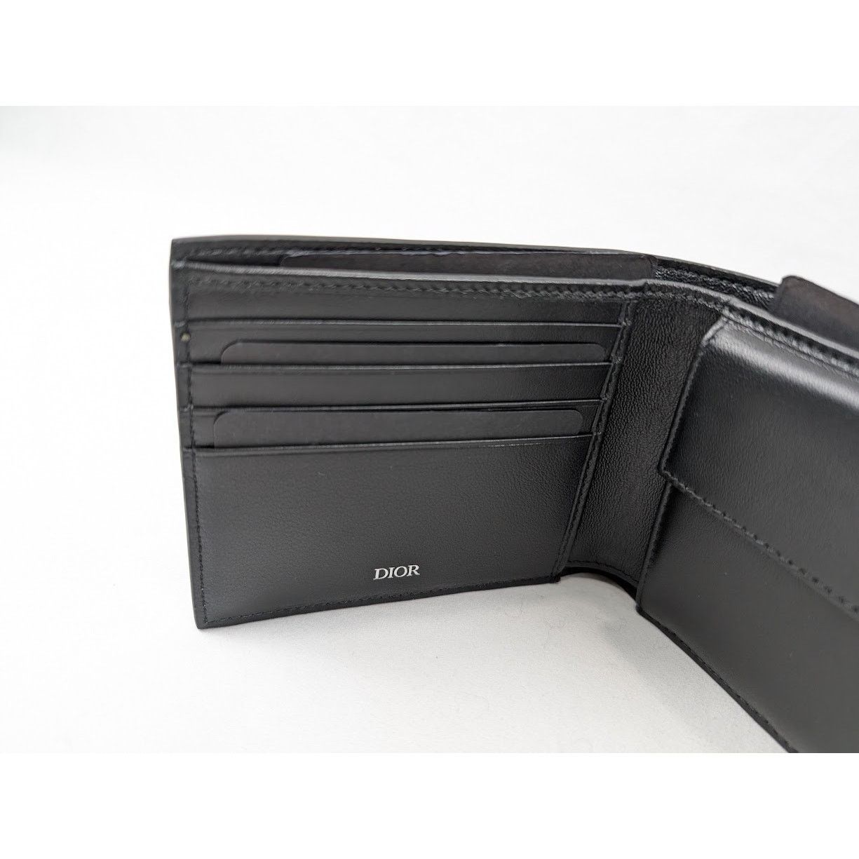 Dior o1rshd1 Size: OS / Wallet in Black Size ONE SIZE - 11 Thumbnail