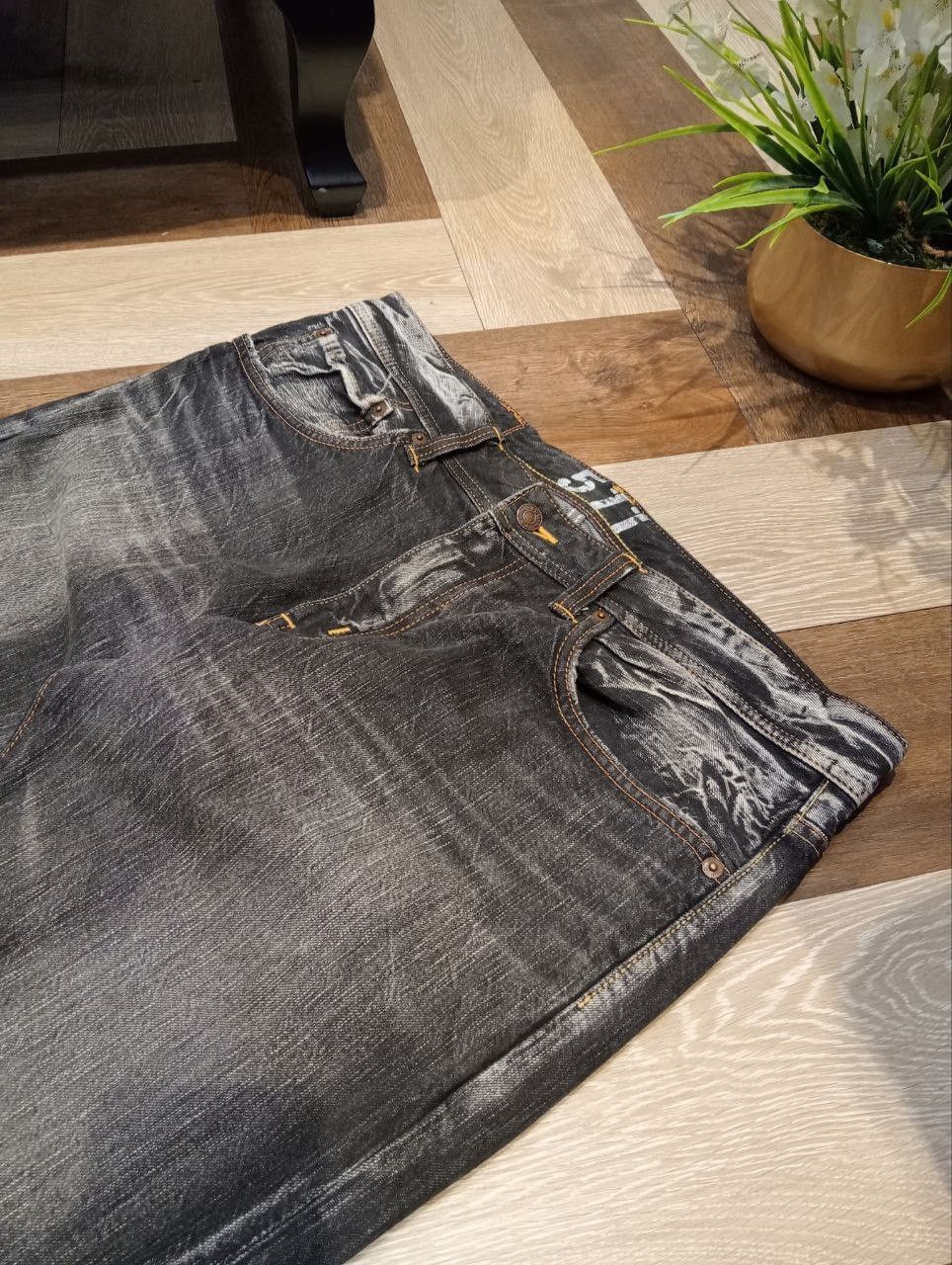 Edwin EDWIN BLACK WASHED DENIM FLARED PANTS Size US 34 / EU 50 - 5 Thumbnail