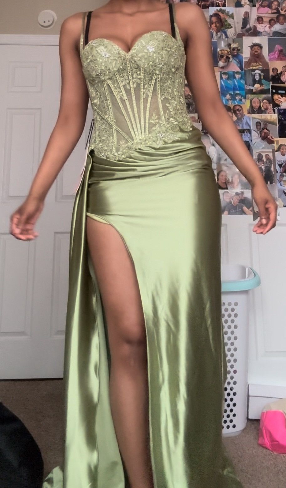 Designer × Other Sage Green Prom Dress Size M / US 6-8 / IT 42-44 - 3 Thumbnail