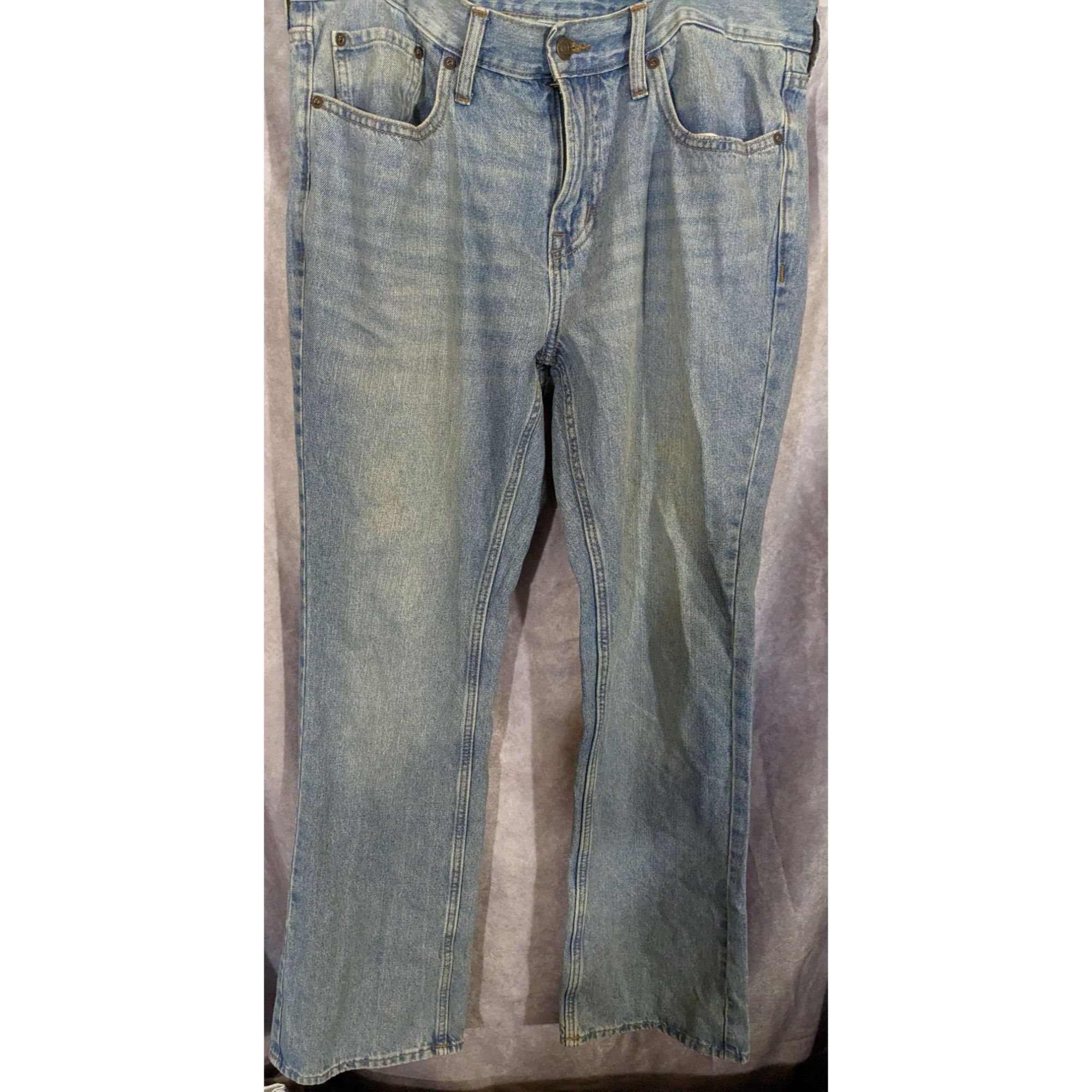 Old Navy Old Navy Mens Boot Cut Jeans Size 34x32 Light Wash Denim Cla Size US 34 / EU 50 - 4 Thumbnail