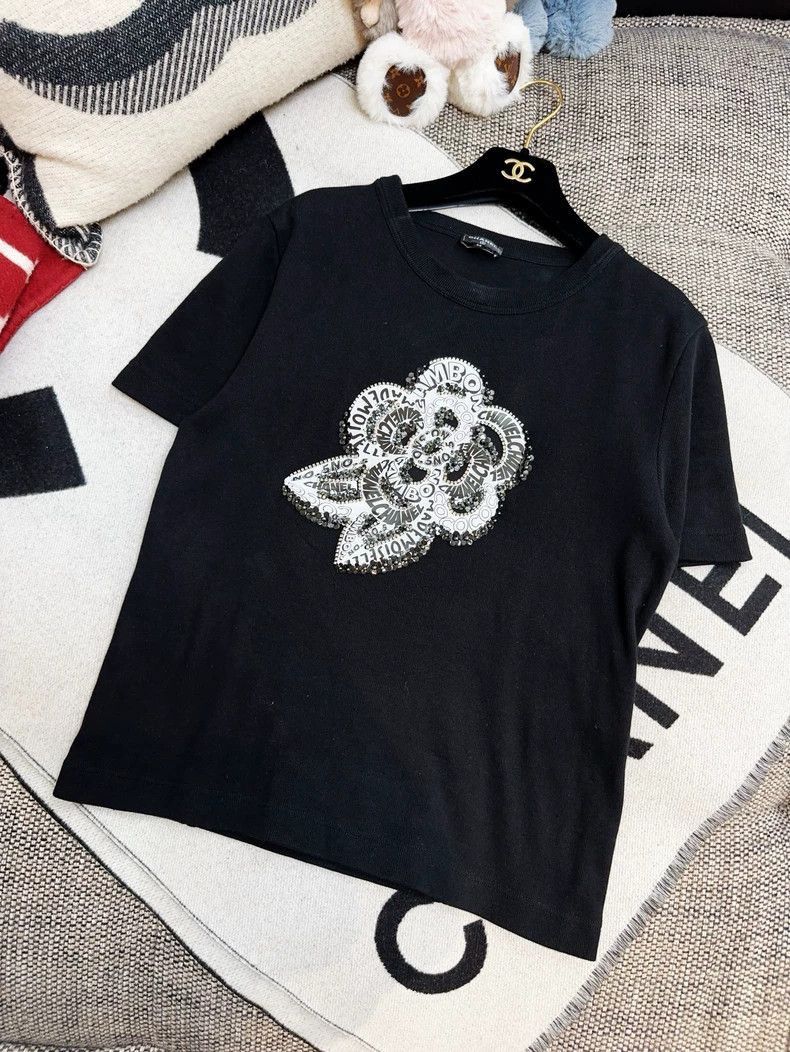 Chanel Chanel 23K Camellia Beaded Short Sleeve Top Size M / US 6-8 / IT 42-44 - 7 Thumbnail