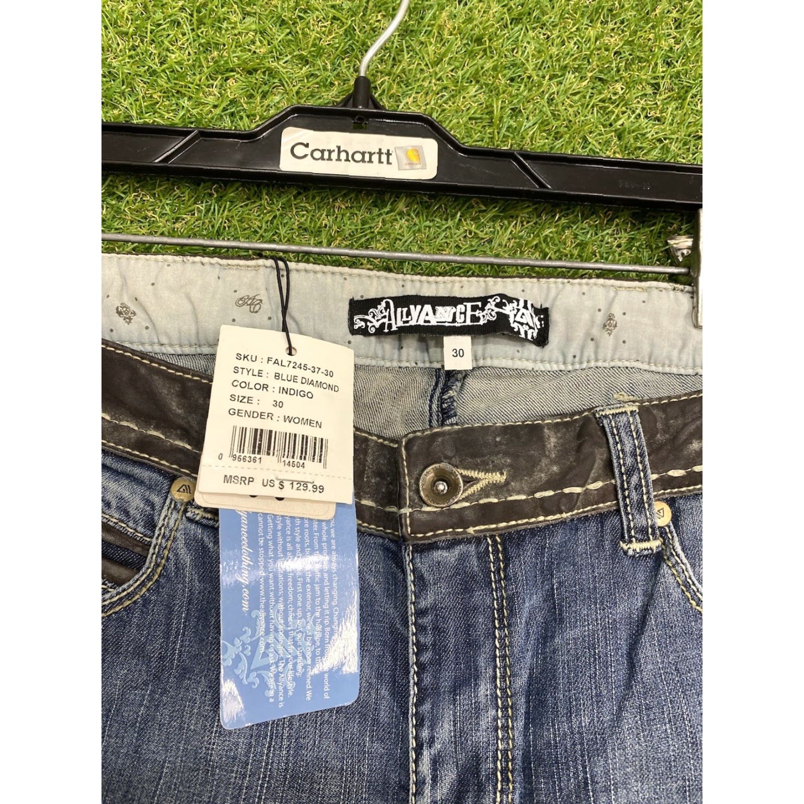 Vintage Allyance Blue Diamond Jeans Womens Size 29 Low Rise Flare 32x30 Leather Trim Jeans Size 29" - 6 Thumbnail