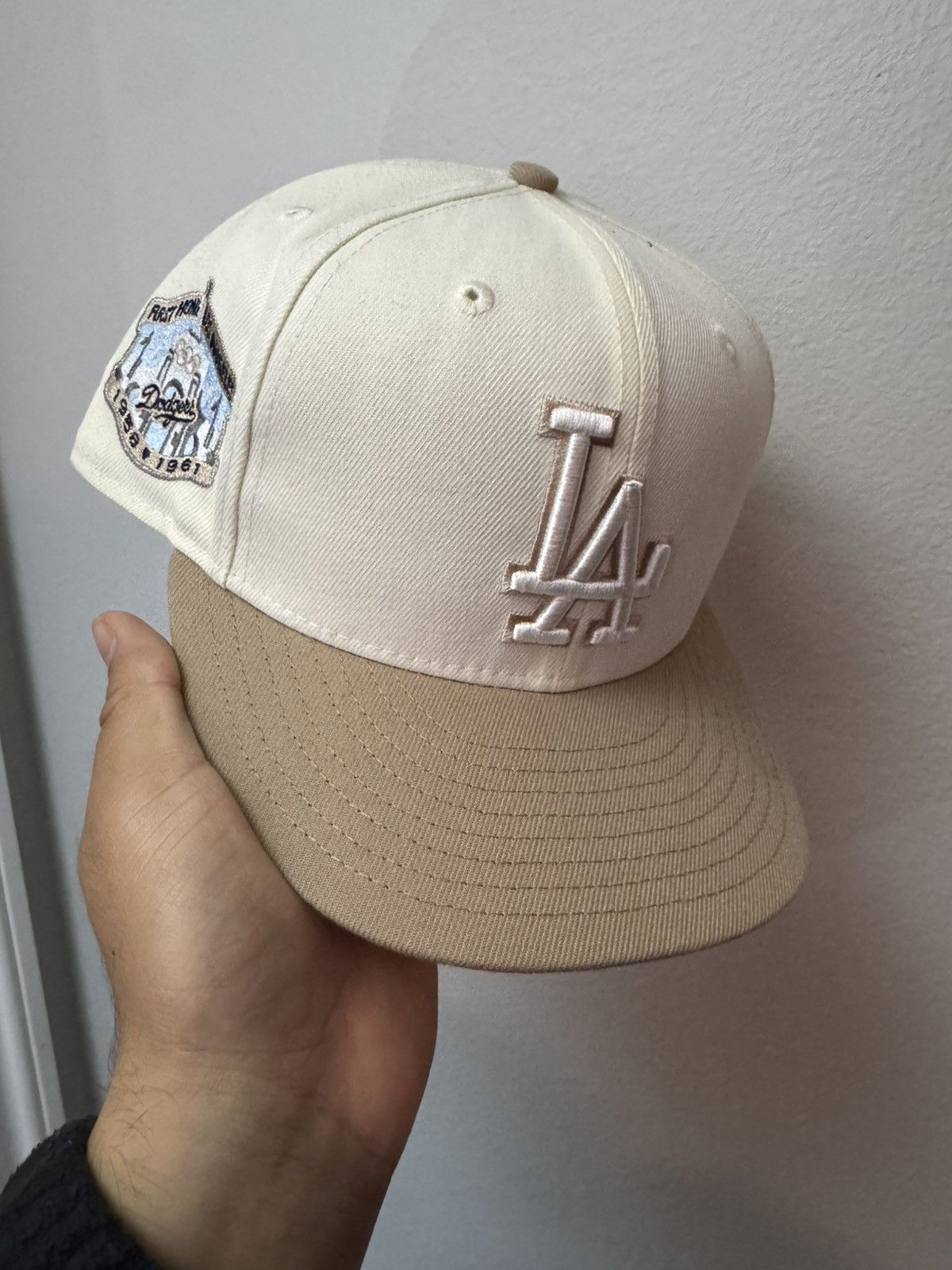 Hat Club 7 5/8 hatclub LA Dodgers Coliseum ‘Horchata’ Fitted Size ONE SIZE - 1 Thumbnail
