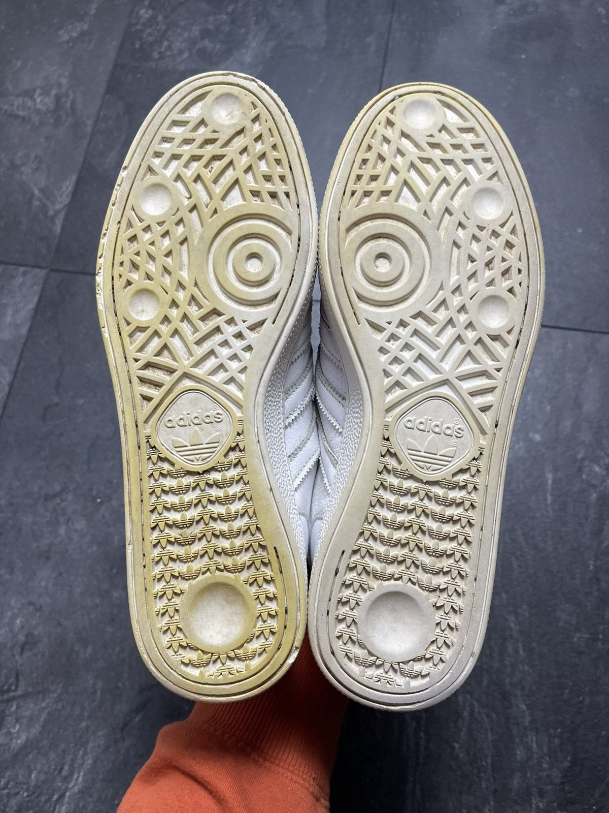 Adidas Adidas Handball Spezial white Size US 7 / EU 40 - 13 Thumbnail