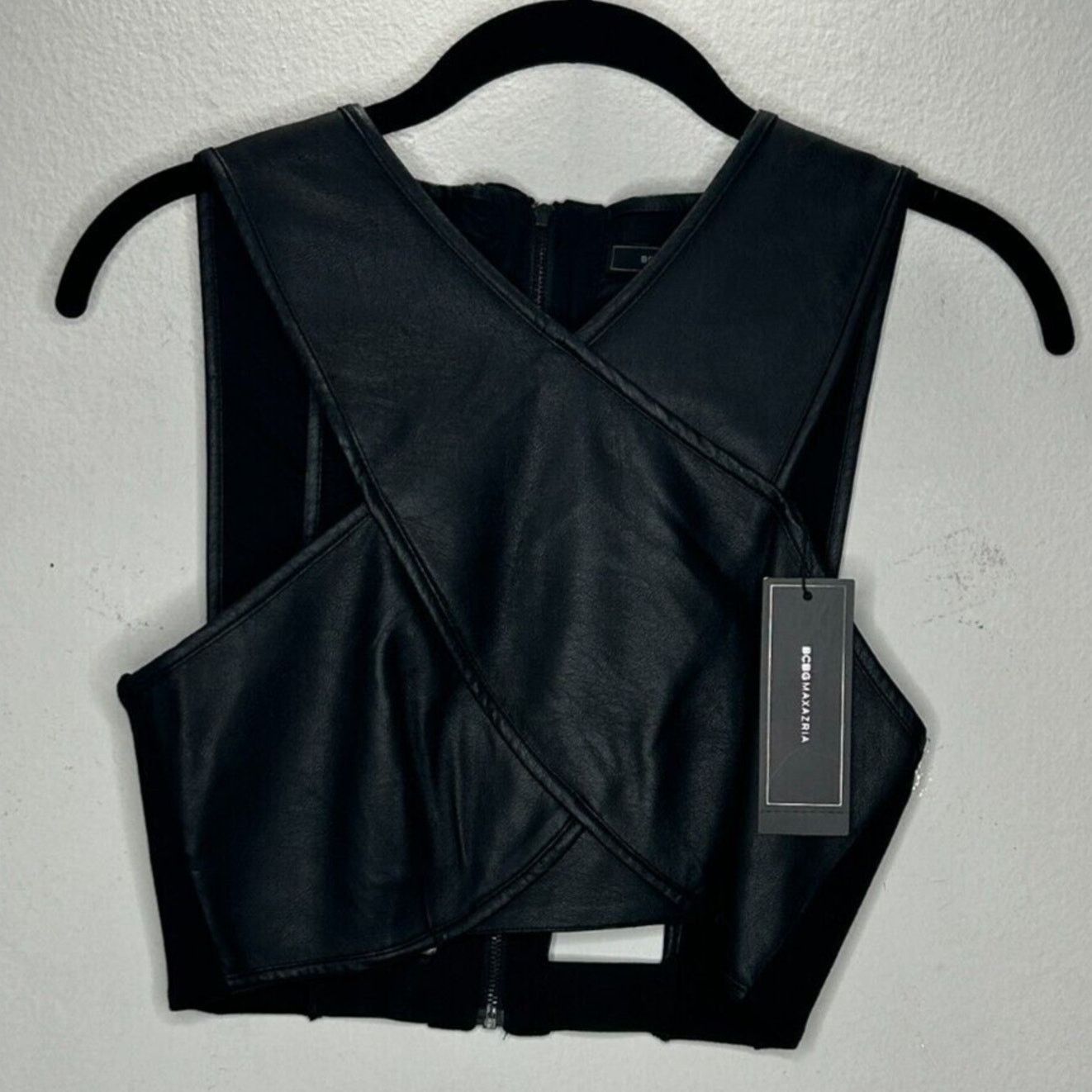 Bcbgmaxazria NWT BCBGMAXAZRIA Black Leatherette Nyella CrissCross Crop XS Size XS / US 0-2 / IT 36-38 - 1 Thumbnail
