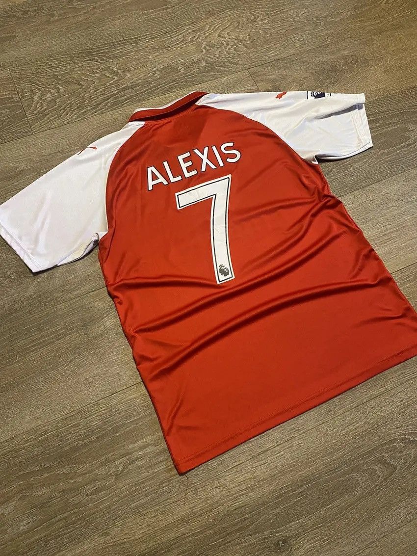 Puma × Vintage Puma Arsenal Fly Emirates 2017-2018 Alexis Sanchez Size M Size US M / EU 48-50 / 2 - 12 Thumbnail