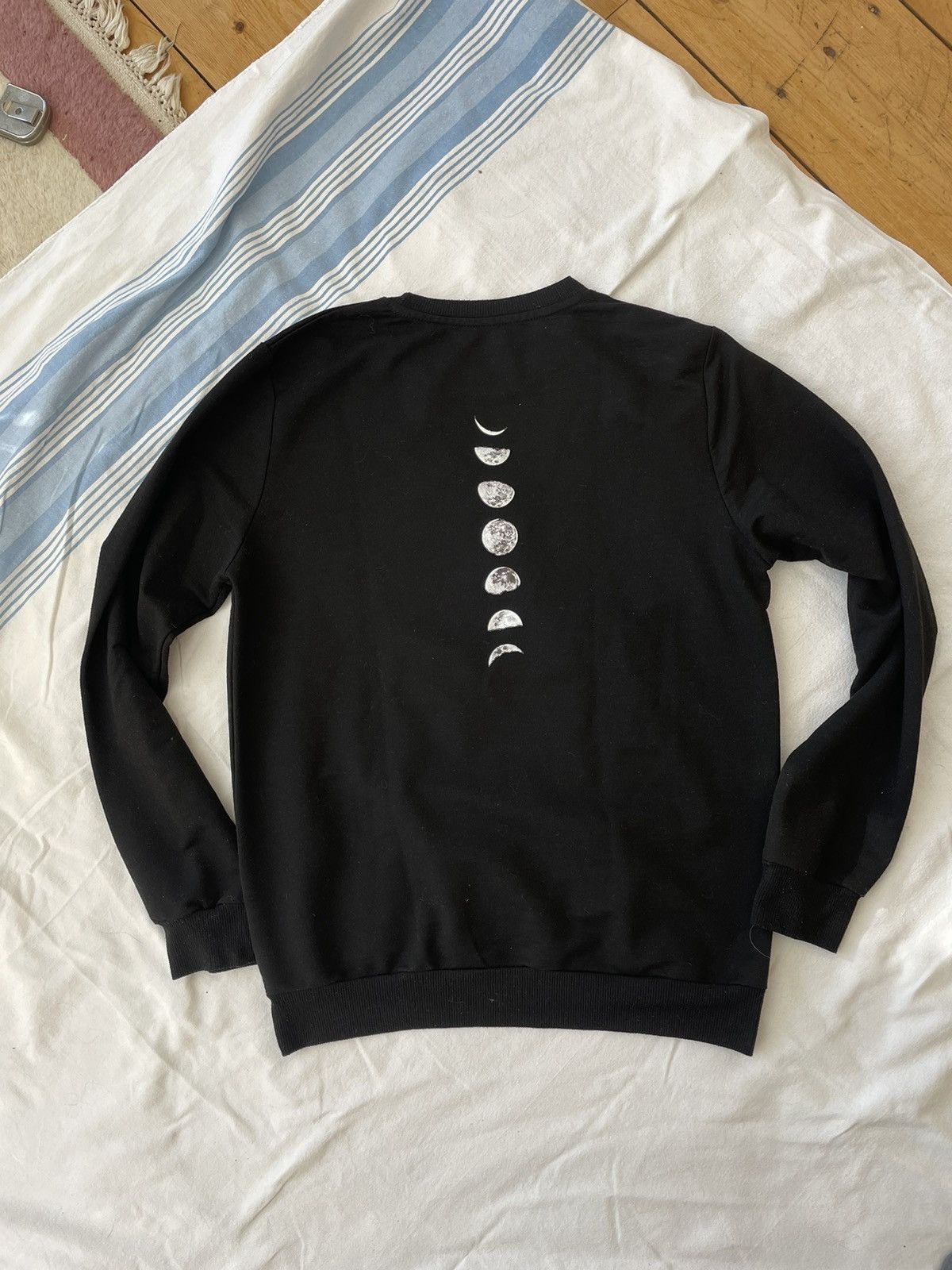 NASA NASA Moon Crewneck Size US M / EU 48-50 / 2 - 2 Thumbnail