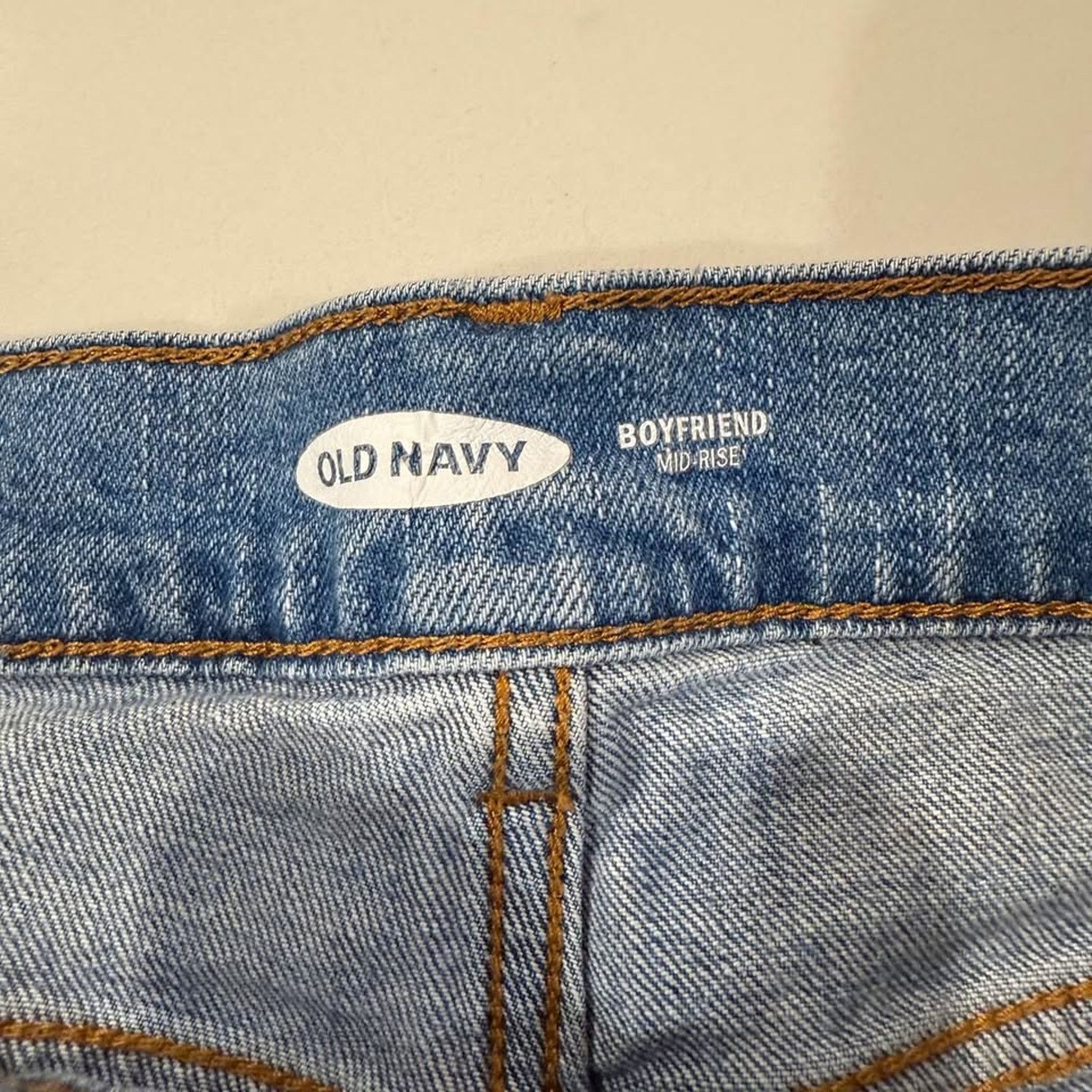 Old Navy Old Navy Womens Denim Jean Shorts Size 2 Boyfriend MidRise Size 26" / US 2 / IT 38 - 3 Thumbnail