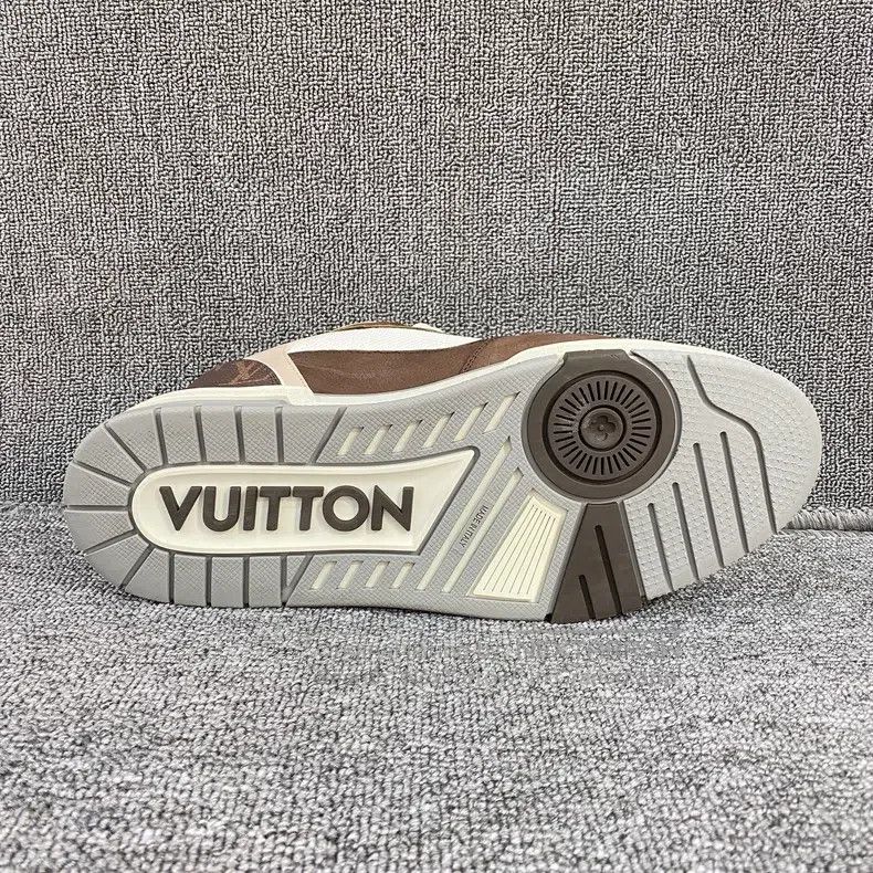 Louis Vuitton Louis Vuitton Brown Velcro Sandals shoes Size US 8.5 / EU 41-42 - 4 Thumbnail