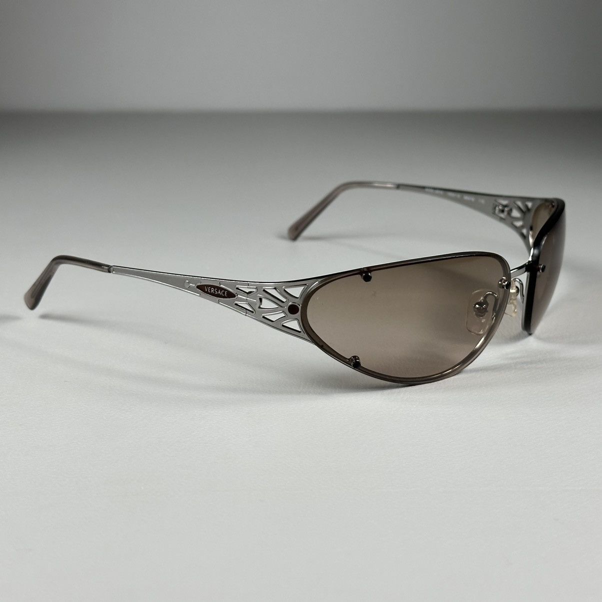 Versace Vintage Rare Versace MOD 2015 1003/13 Wrap Around Sunglasses Size ONE SIZE - 2 Thumbnail