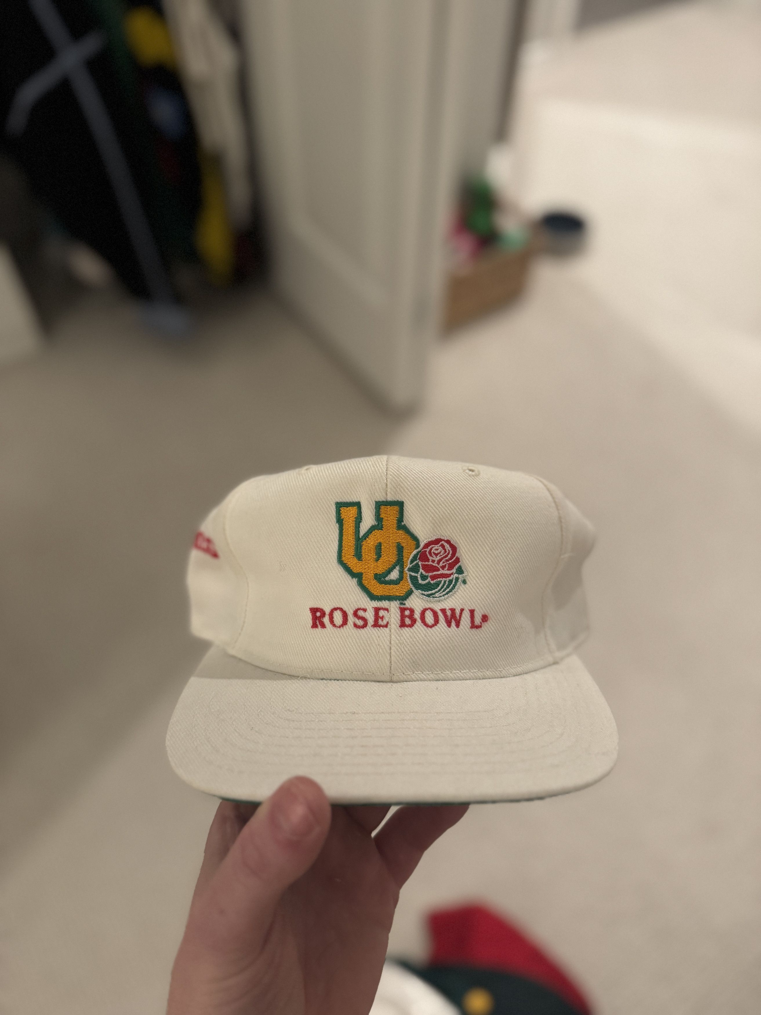 Nutmeg *Vintage* Nutmeg Oregon Ducks 1994 Rose Bowl Snapback Hat Size ONE SIZE - 1 Thumbnail