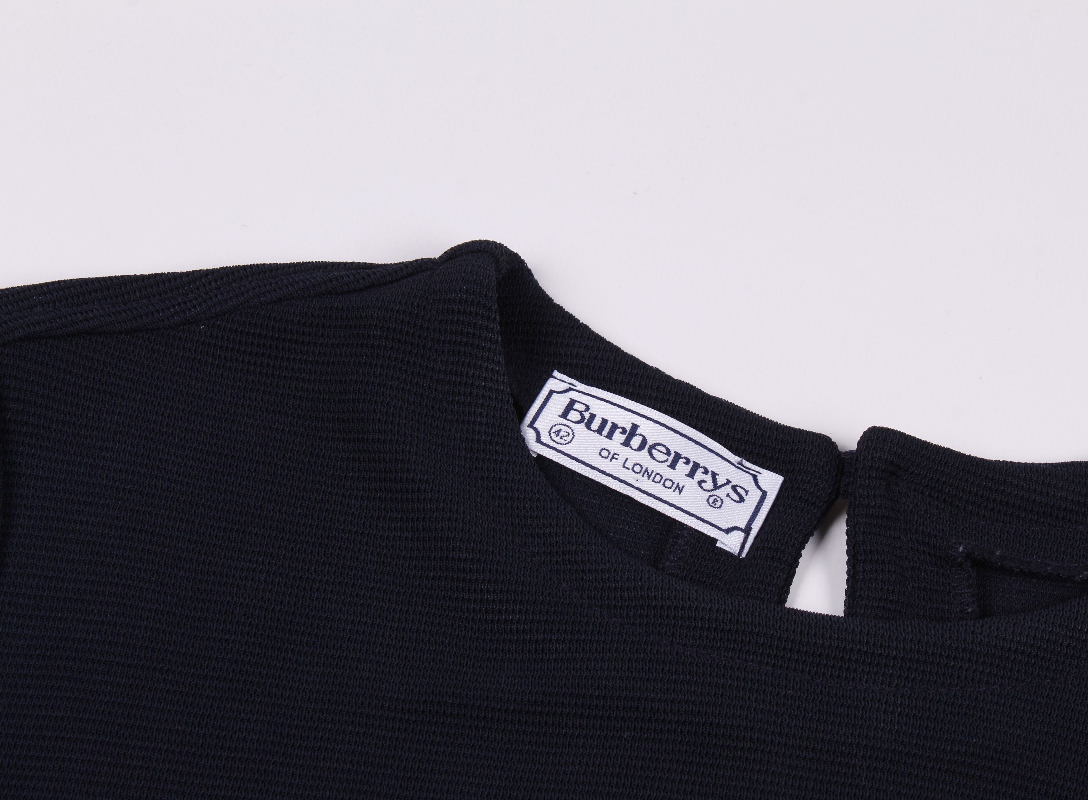 Burberry Vintage Burberrys Navy Small Logo Blouse Top Size M / US 6-8 / IT 42-44 - 3 Thumbnail