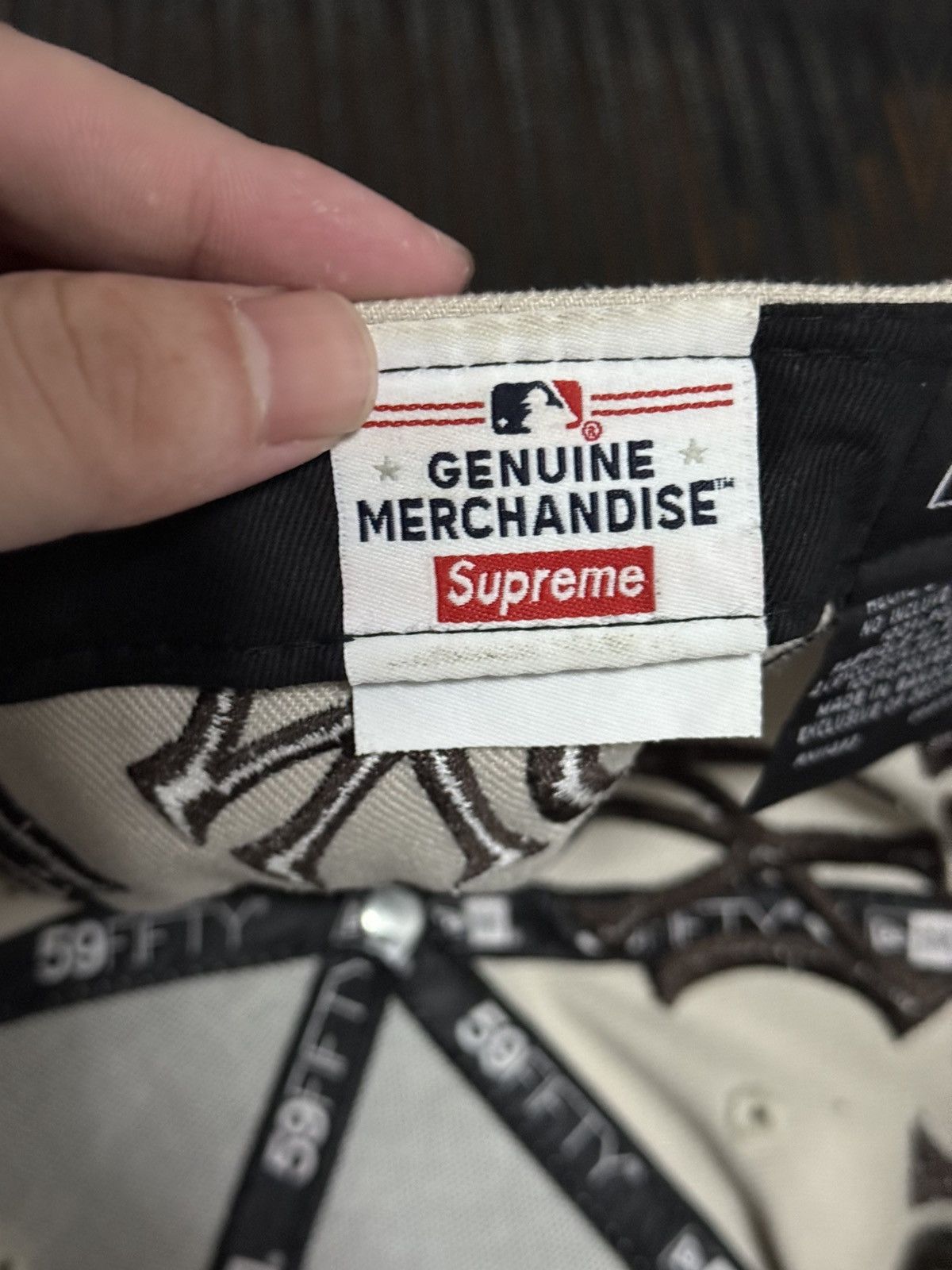 New York Yankees × Supreme Supreme yankees box logo new era tan 7 5/8 Size ONE SIZE - 4 Thumbnail
