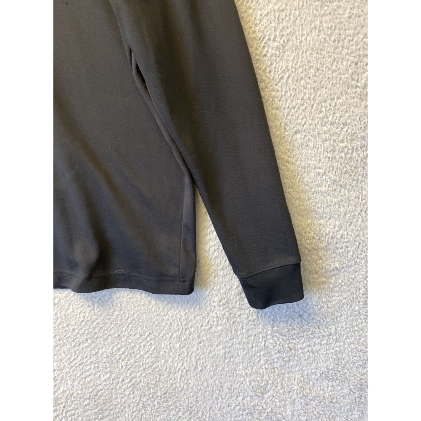 PGA Tour PGA TOUR Pullover Shirt Mens Medium Black Golf Quarter Zip Activewear 54-46 Size US M / EU 48-50 / 2 - 2 Thumbnail
