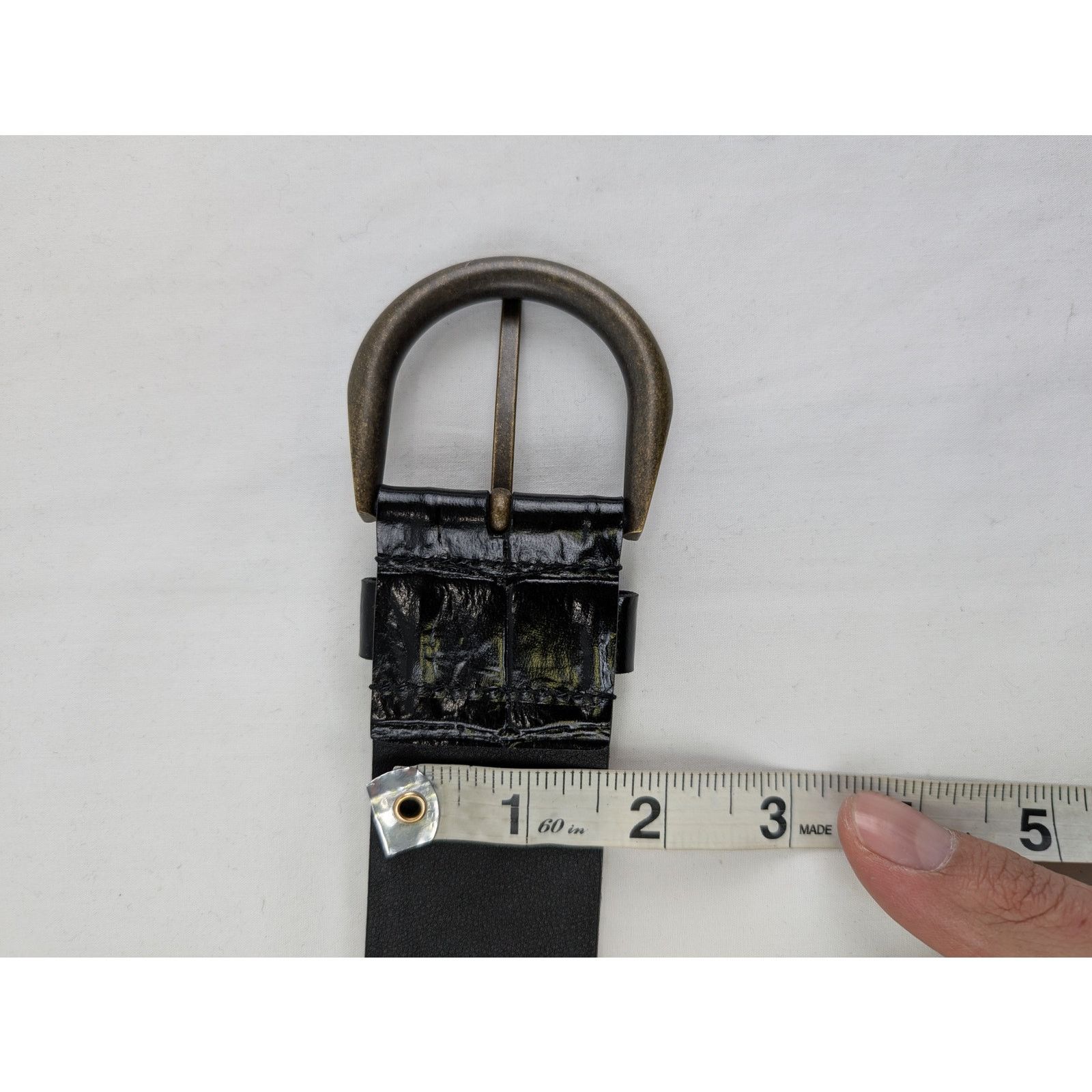 Saint Laurent Paris o1rshd1 Q:2 / Size: 95 / Croc Embossed Belt in Black Size 38 - 8 Thumbnail