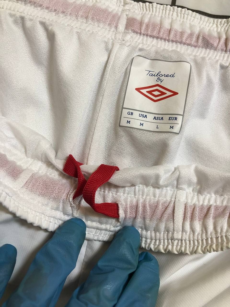 Umbro Umbro England Short Home Away Men's Football Soccer Size US 32 / EU 48 - 10 Thumbnail
