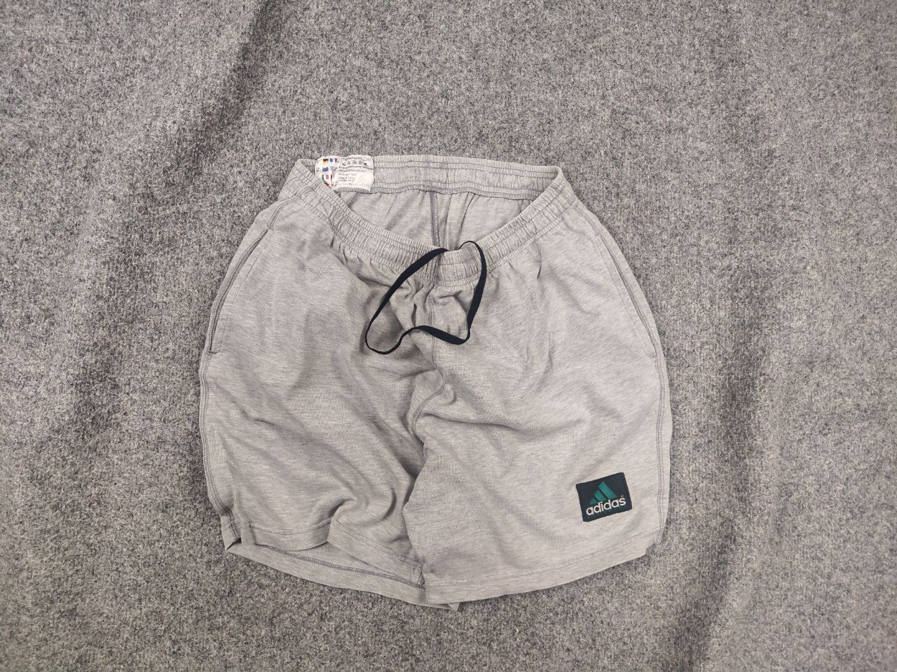 Adidas Vintage 90's Adidas Equipment logo Gray Cotton Shorts Wide Size US 32 / EU 48 - 1 Thumbnail