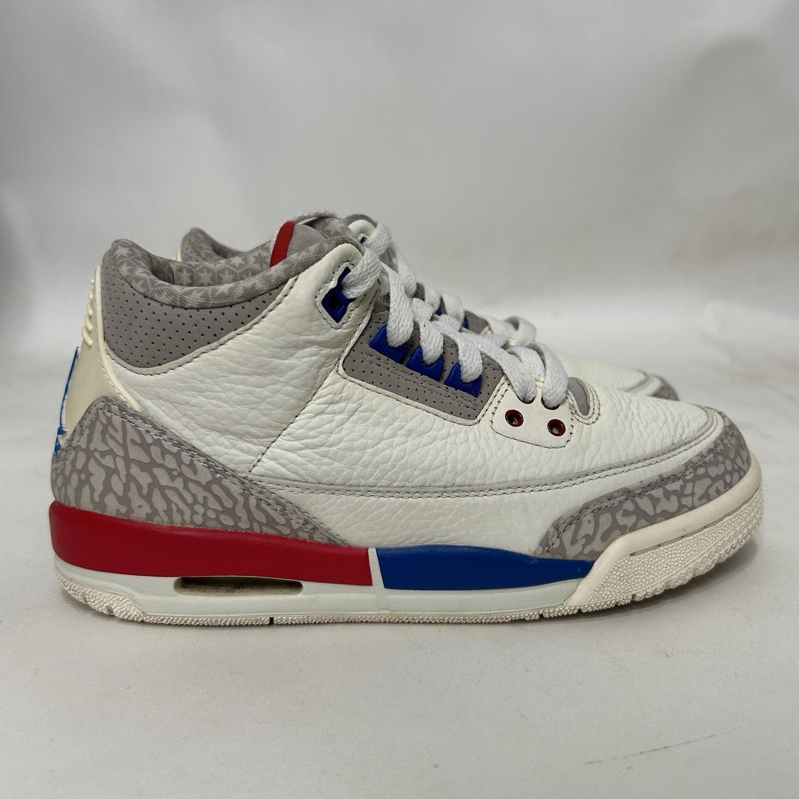 Nike Nike Air Jordan 3 Retro GS “International Flight” Size US 7 / IT 37 - 4 Thumbnail