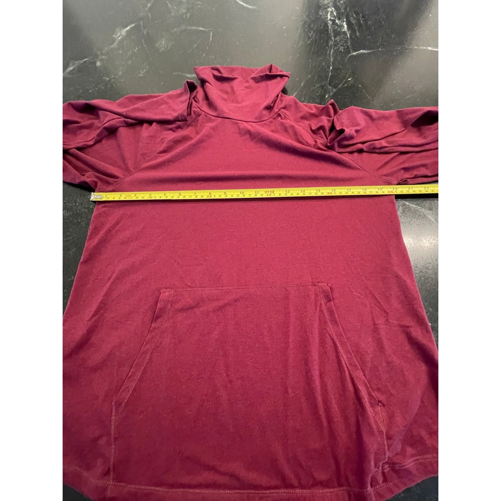 Eddie Bauer Eddie Bauer maroon Active Funnel neck (athleisure) top LG Size L / US 10 / IT 46 - 9 Thumbnail