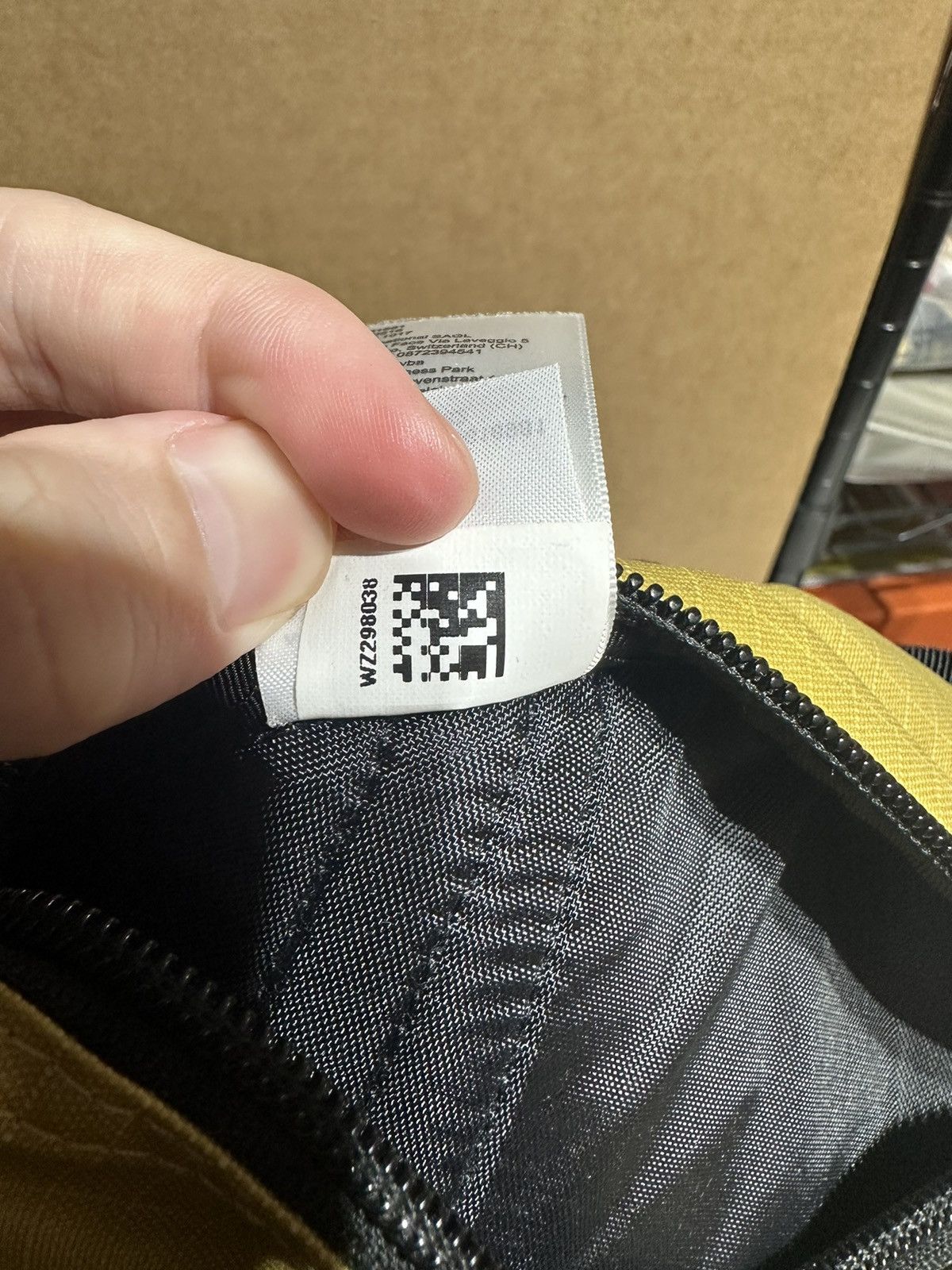 Supreme SS18 Supreme North Face Metallic Roo II Lumbar Pack Size ONE SIZE - 9 Thumbnail