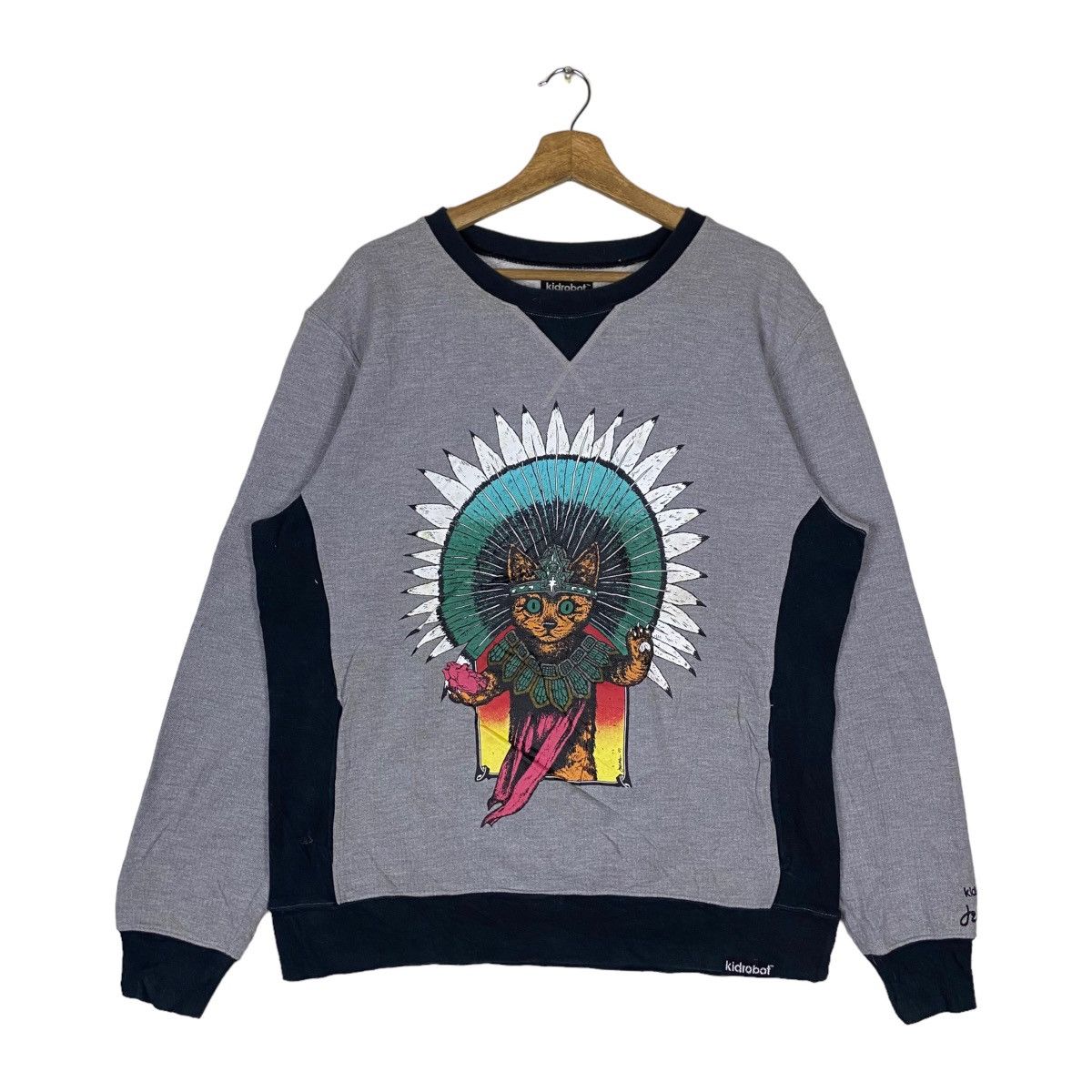 image of Vintage Kid Robot X Jermaine Rogers Art Pullover Jumper in Grey/Black (Size XL)