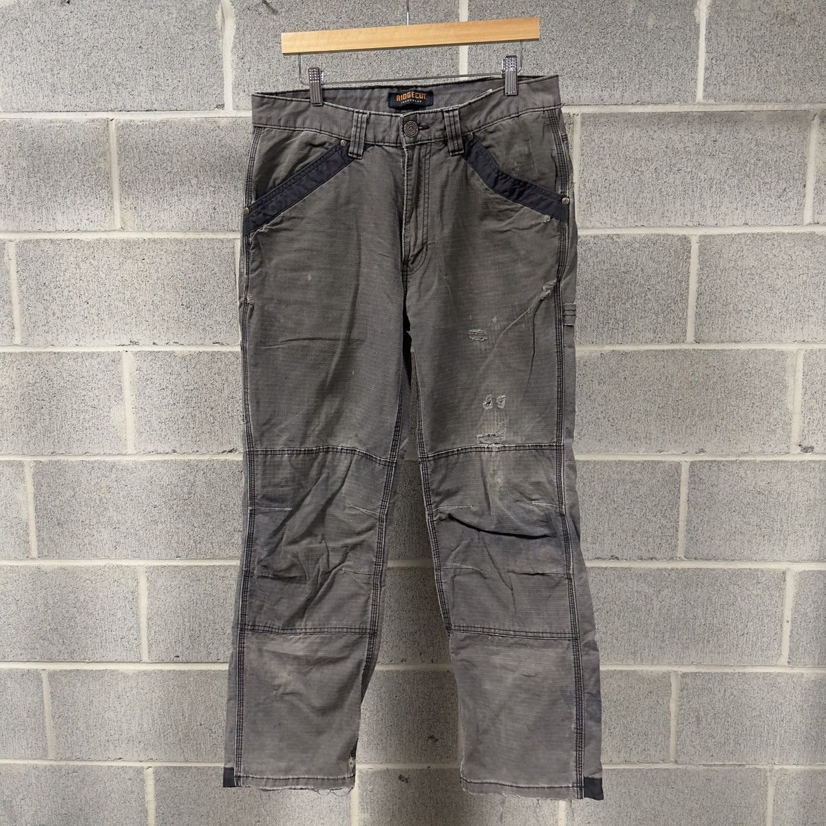 Vintage Thrashed Faded Distressed Dirty Stained Ripstop Work Pants Size US 34 / EU 50 - 1 Thumbnail