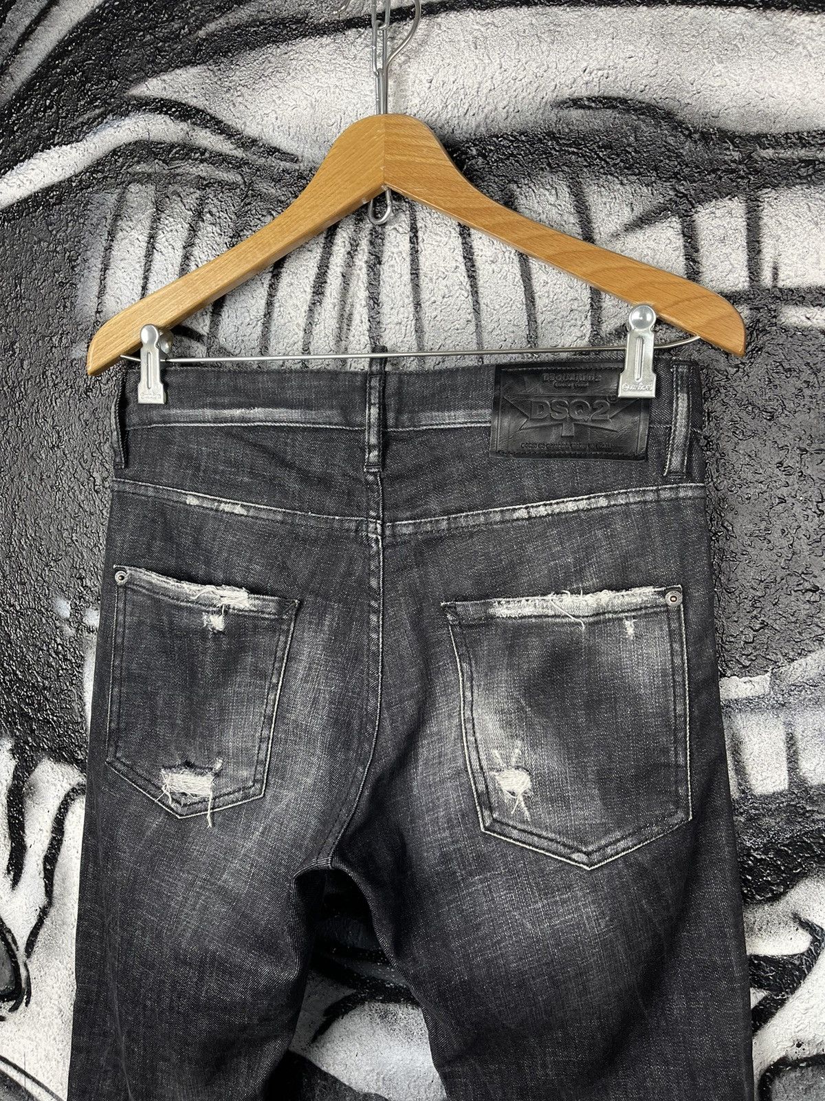 Dsquared2 Dsquared2 Distressed Black Denim Slim Jeans Women’s Size 36 Size 25" / US 0 / IT 36 - 9 Thumbnail