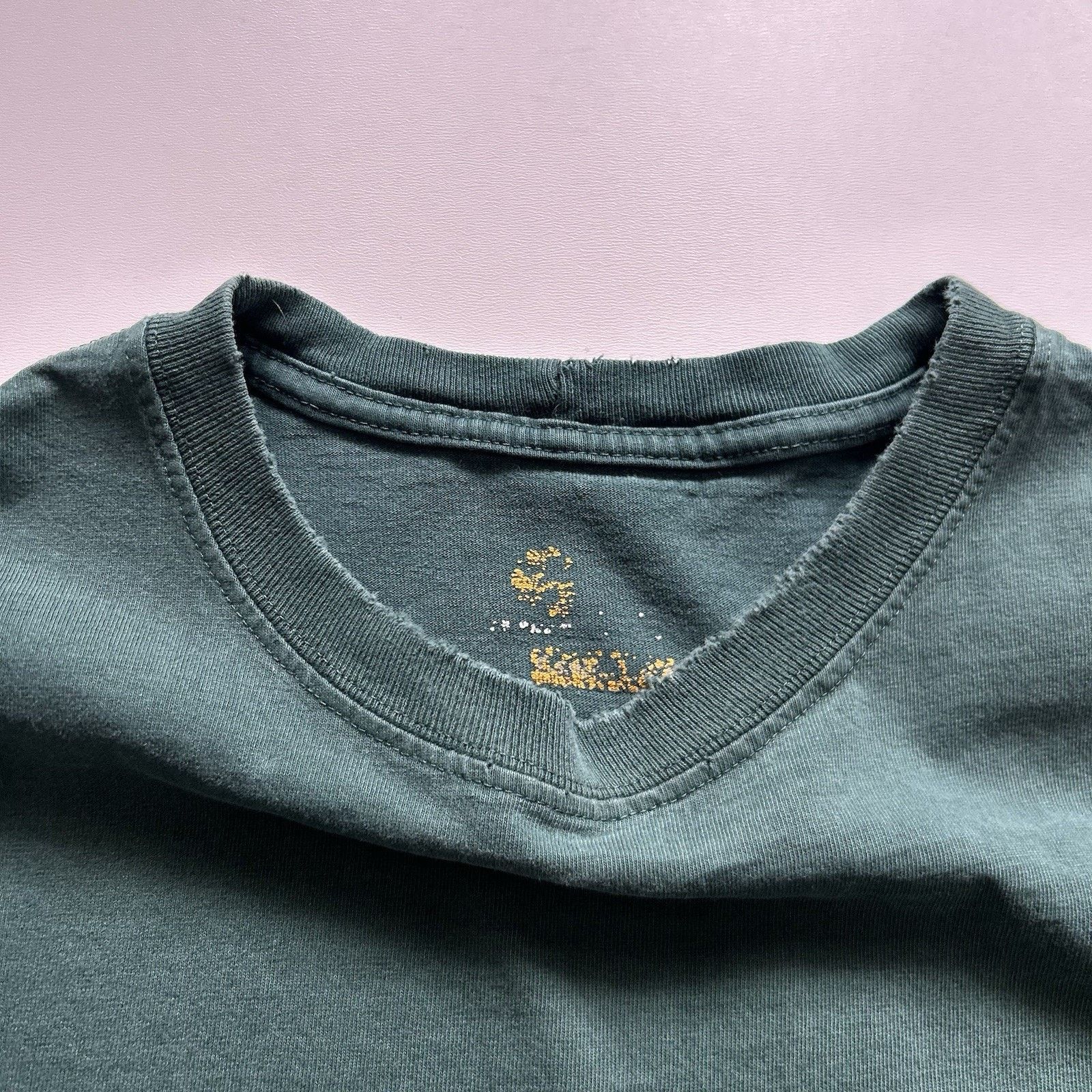 Carhartt Vintage Carhartt Pocket T Shirt Large Green Y2K Distressed Size US L / EU 52-54 / 3 - 8 Thumbnail
