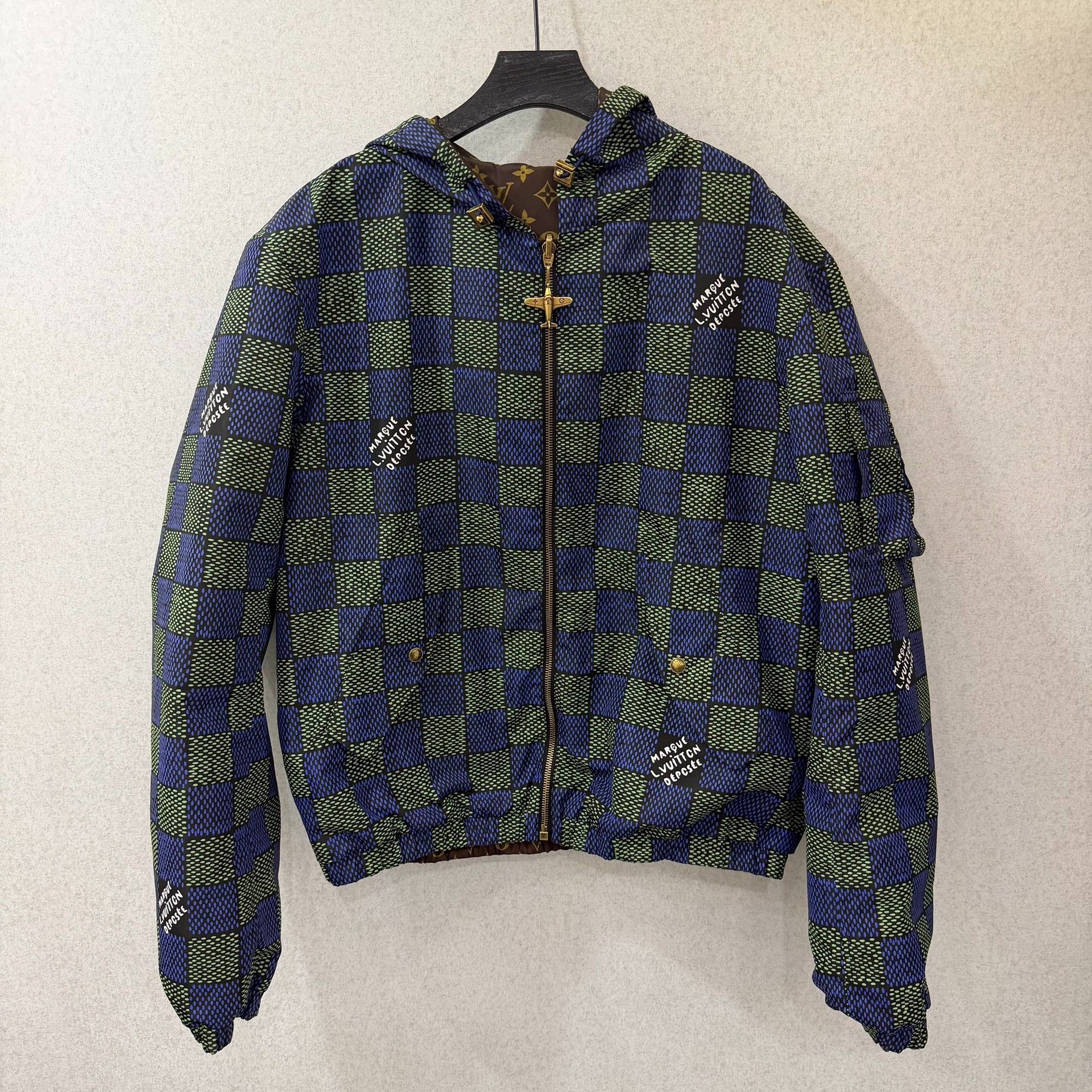 Louis Vuitton Louis Vuitton Checkered Light Jacket m Men Size US M / EU 48-50 / 2 - 1 Thumbnail
