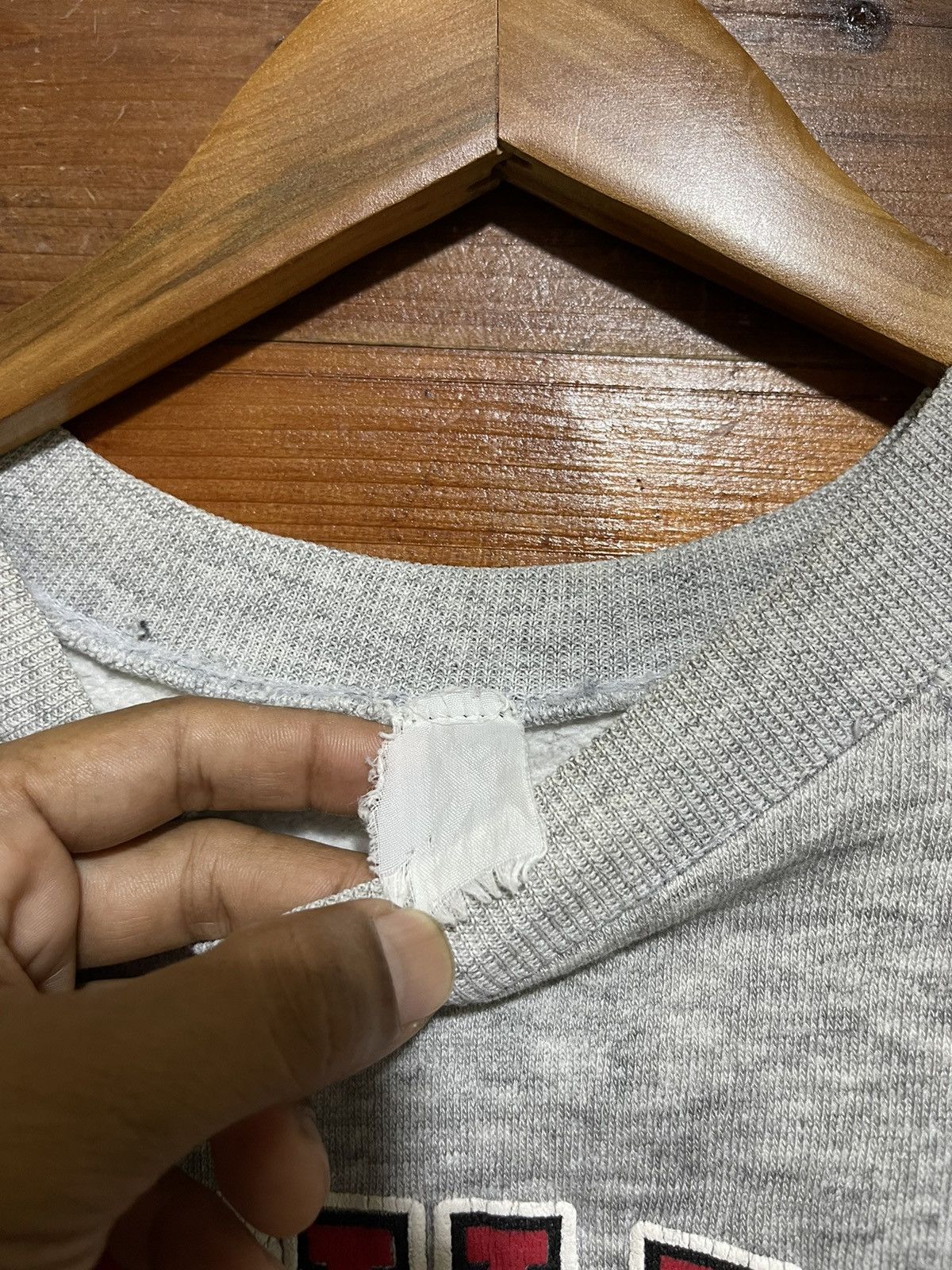 Vintage Vintage 90s harvard sweatshirt Size US M / EU 48-50 / 2 - 3 Thumbnail