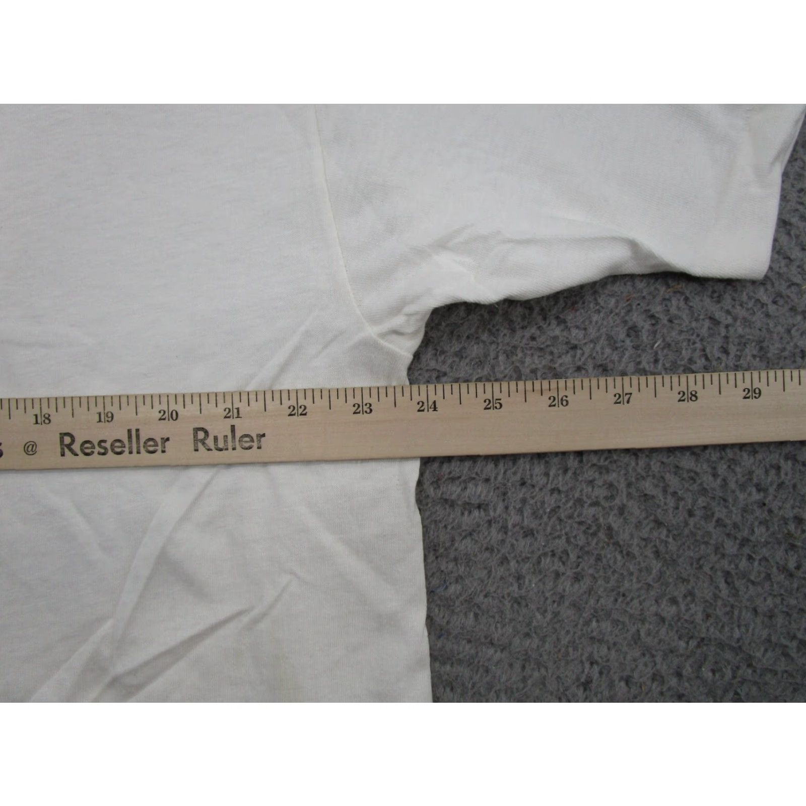 Hanes VINTAGE Smoking is Bad it is Garbage Single Stitch Shirt XL White Hanes T-Shirt Mens 90s Garbage Anti Smoking Size US XL / EU 56 / 4 - 5 Thumbnail