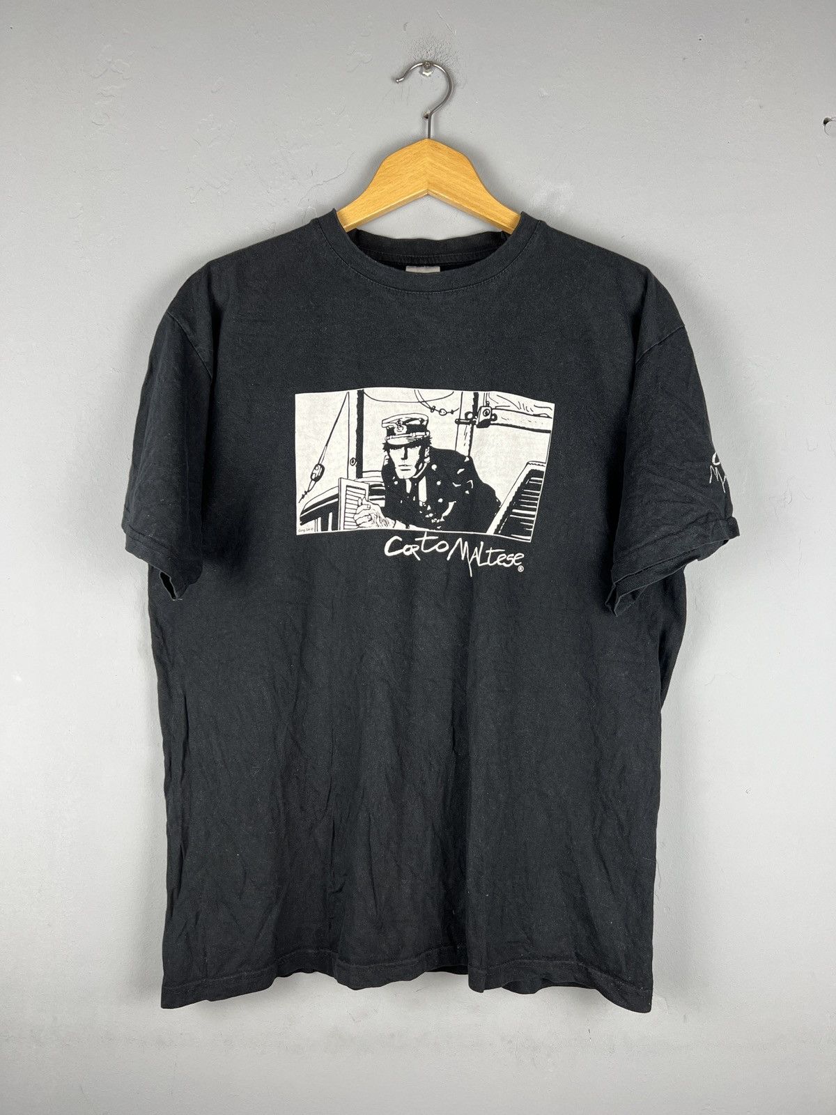 Top Graphique Corto Maltese Vintage Y2K - Adolfo Dominguez - Taille L