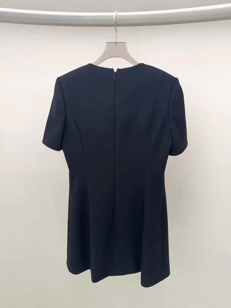 Saint Laurent Paris Saint Laurent Paris Black Short Sleeve Dress Size S / US 4 / IT 40 - 2 Thumbnail