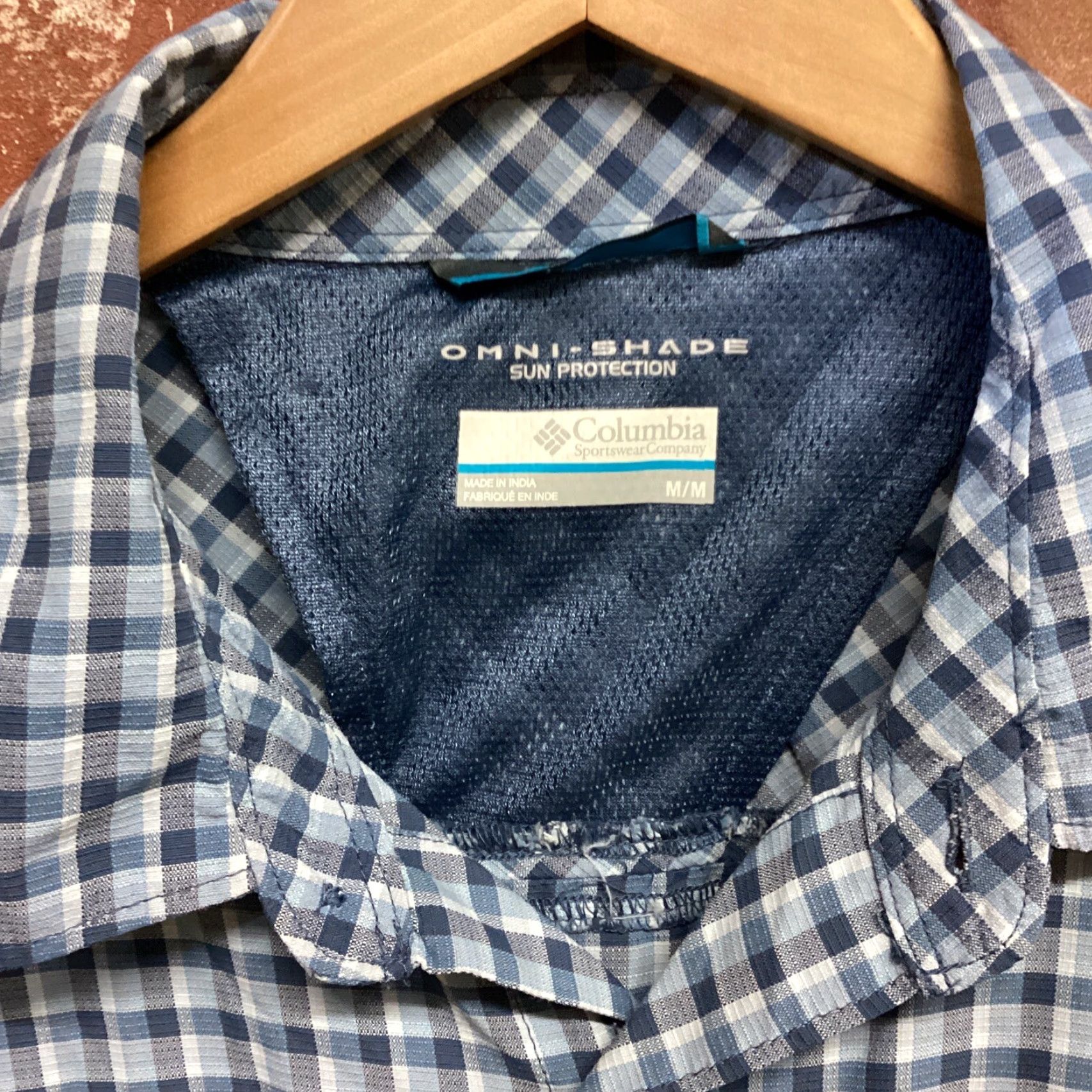 Vintage Columbia Omni-Shade Button-Up Shirt Medium Mens Blue Shirt Size US M / EU 48-50 / 2 - 3 Thumbnail